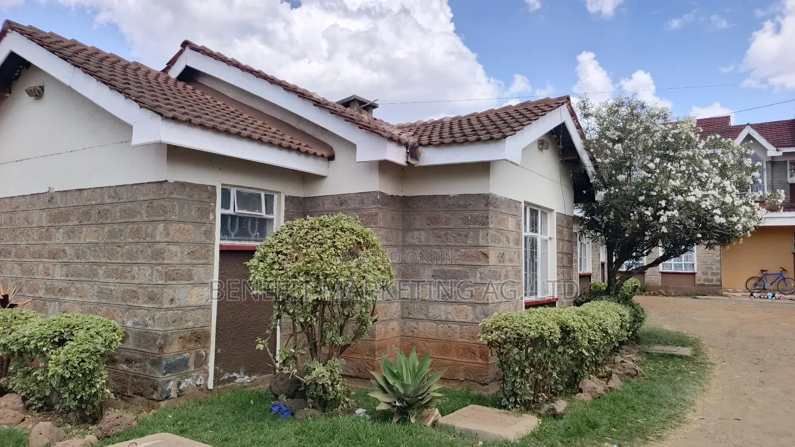 3bdrm Townhouse/Terrace in Rongai for sale