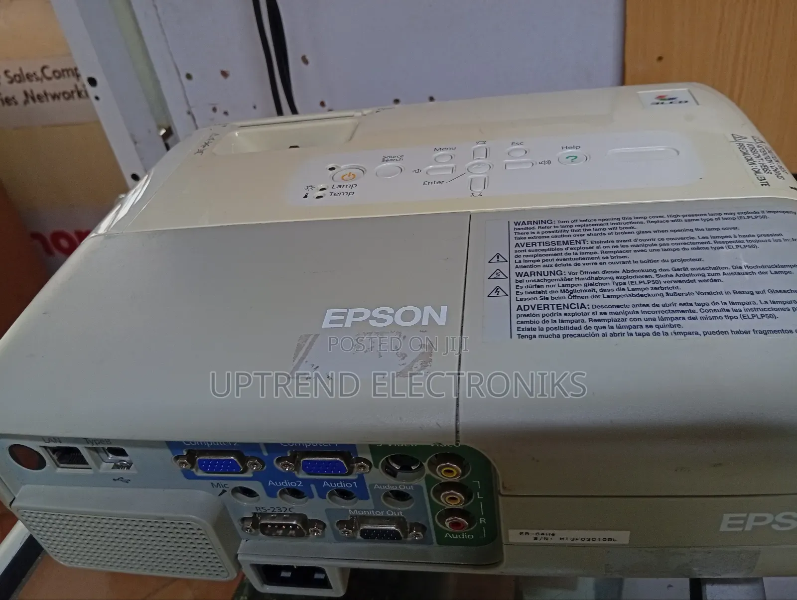 Epson Eb-84he – High Brightness, Full Connectivity, and Strong Audio