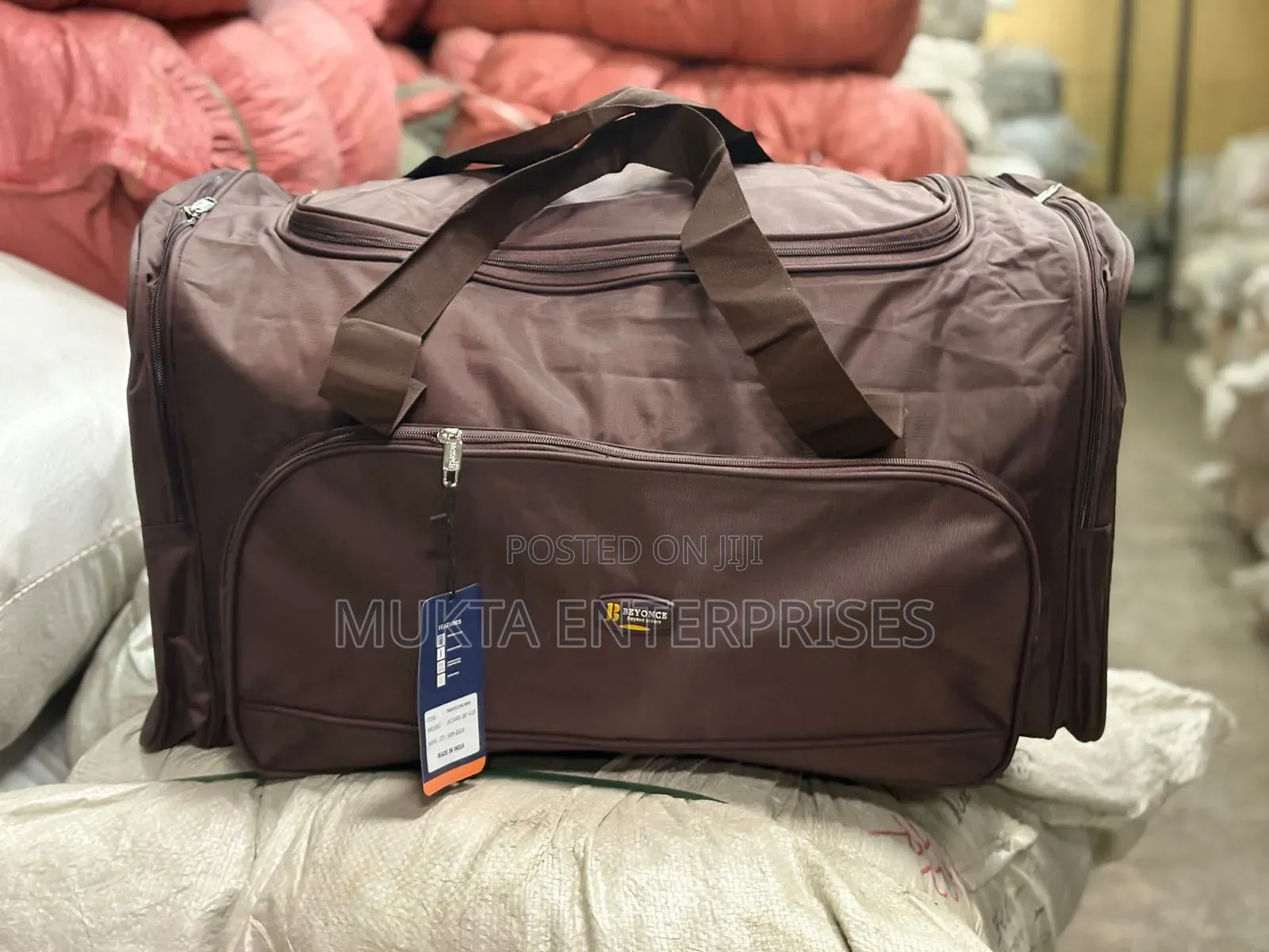 Travelling Bag Jecard 28"