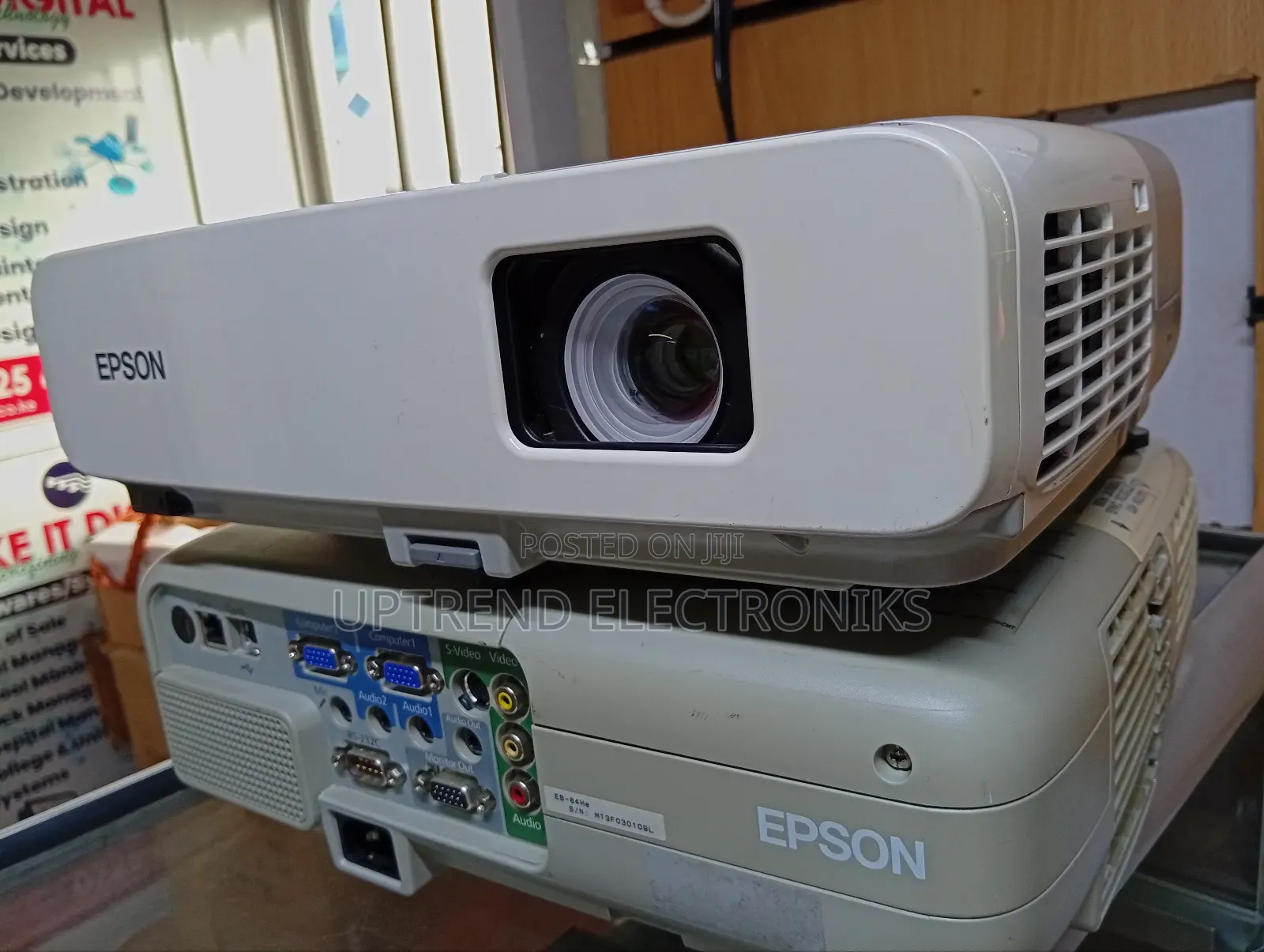Epson Eb-84he – Reliable, Bright, and Built for Teaching Business