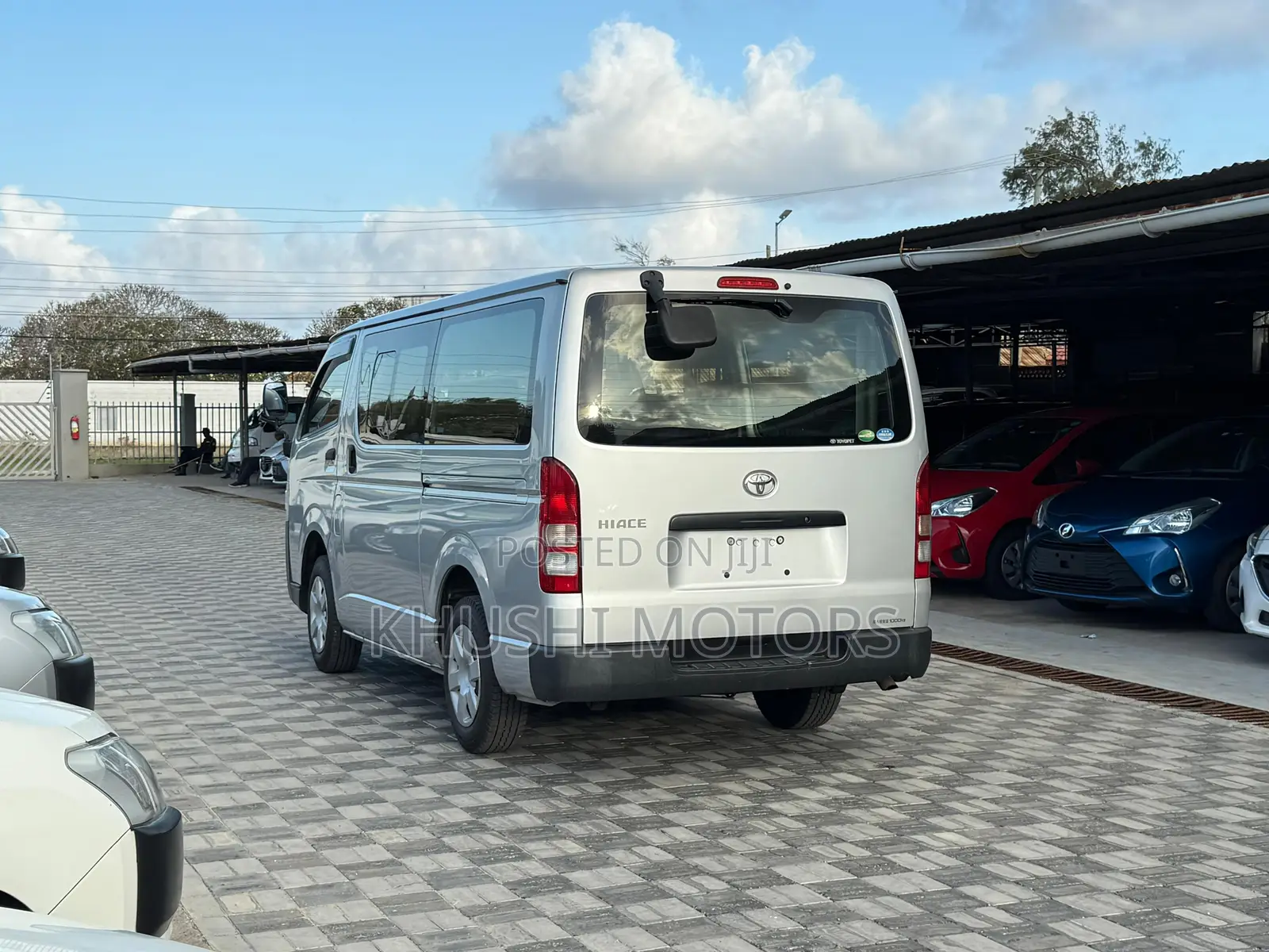 Toyota HiAce 2018 Grey