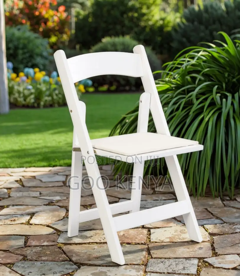 Home Chair; White Folding Banquet Chair for Garden and Wedding Events