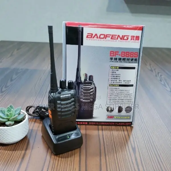 Baofeng Bf-888s Handheld Walkie Talkie 5km Range 16 Channel Radio