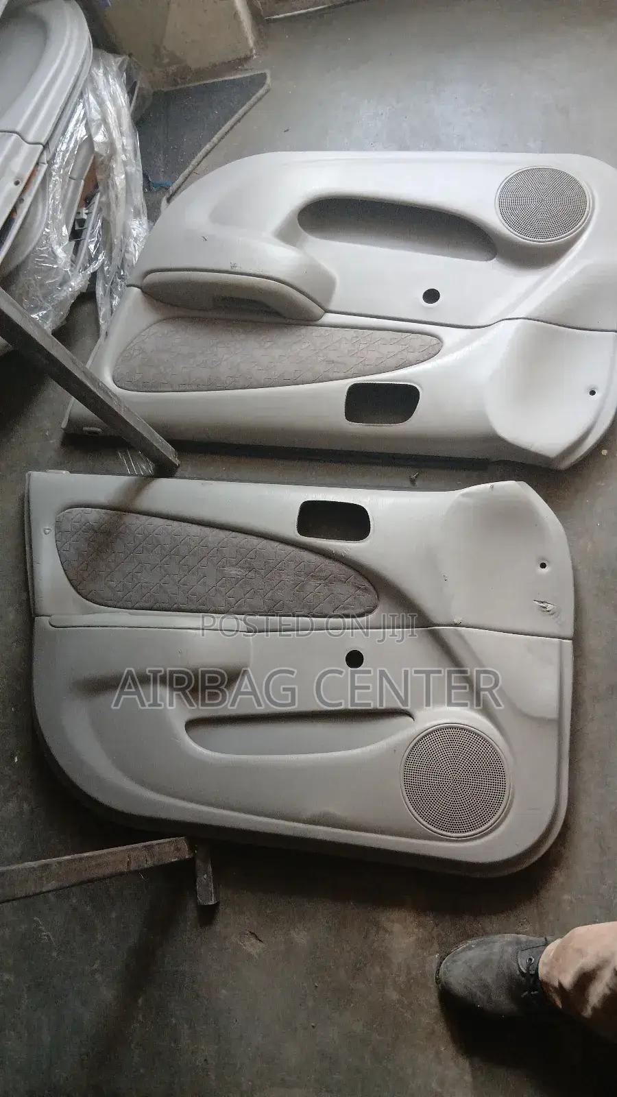Toyota 110 Manual Door Covers
