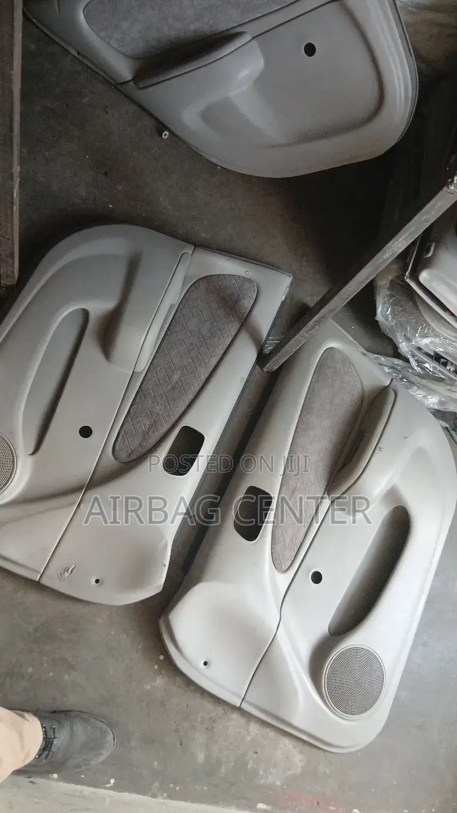 Toyota 110 Manual Door Covers