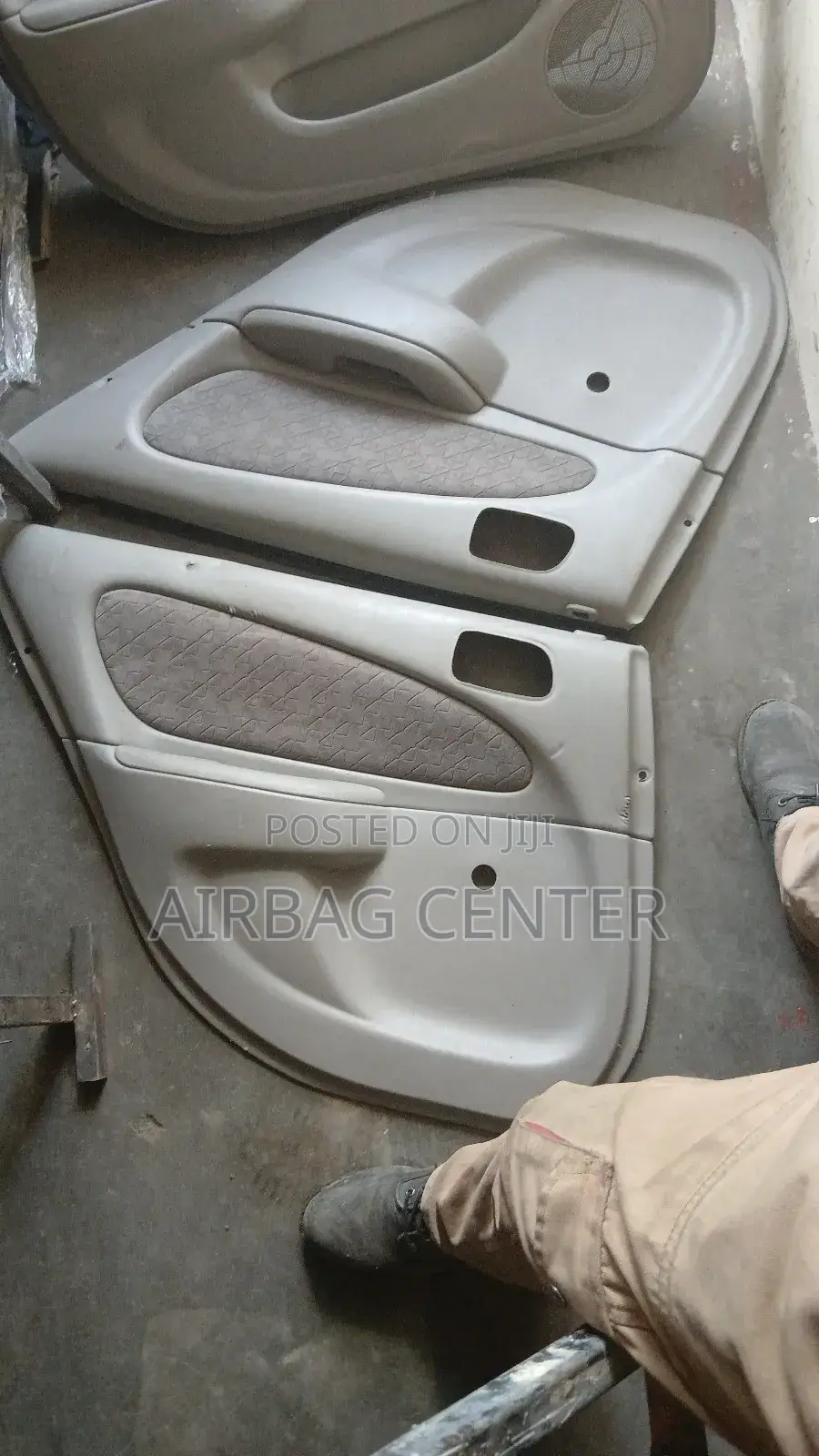 Toyota 110 Manual Door Covers
