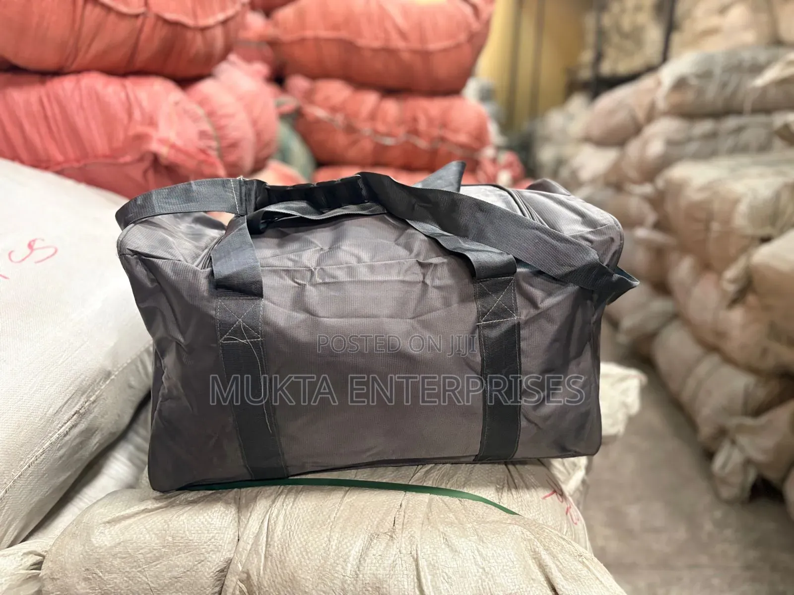 Travelling Bag Jecard 24"