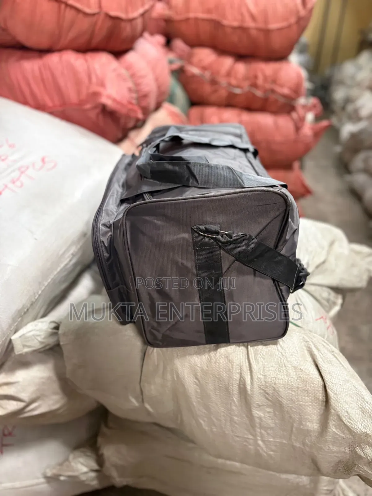 Travelling Bag Jecard 24"