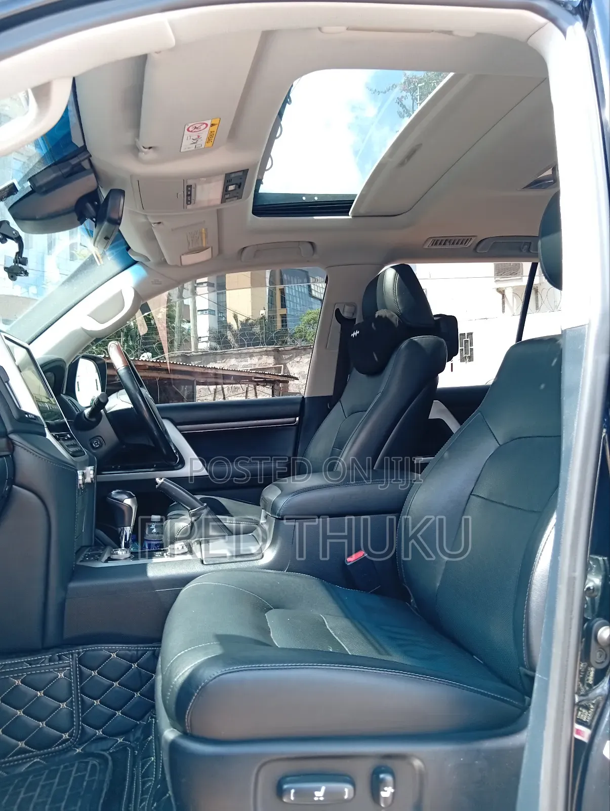 Toyota Land Cruiser 4.6 V8 ZX 2018 Black