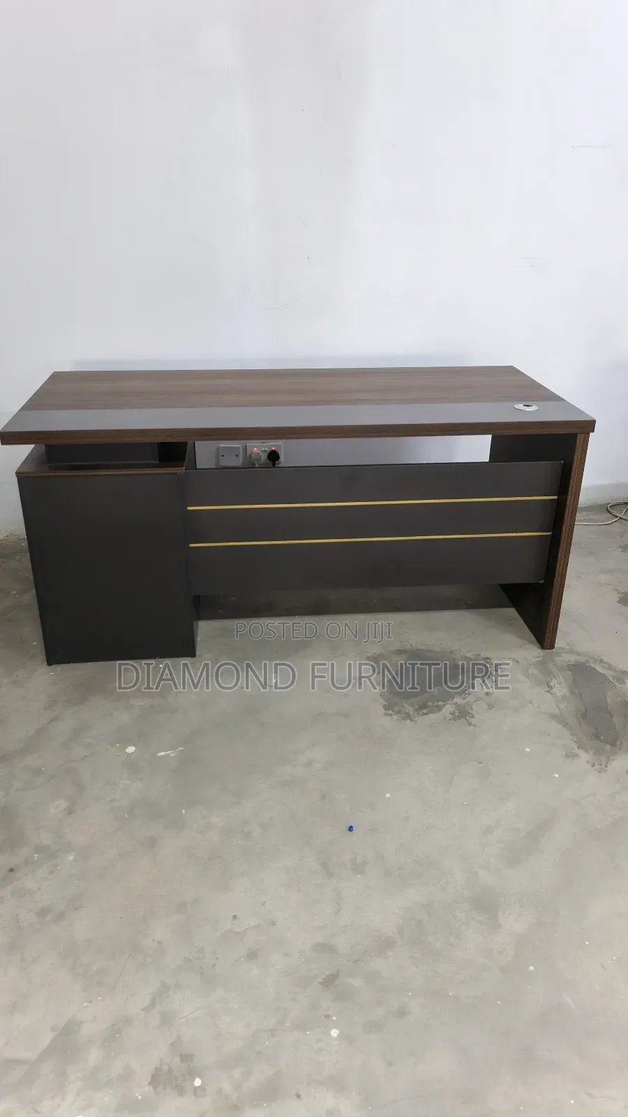 1.6m Executive Office Desk