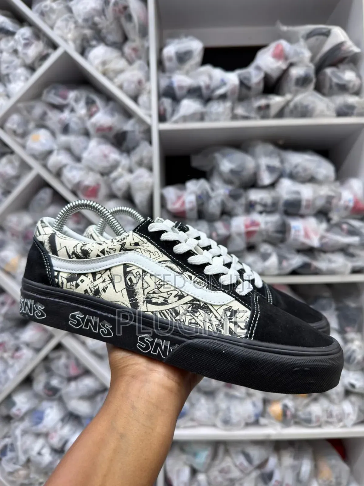 Unisex Multicolor Skater Vans Size 37-45