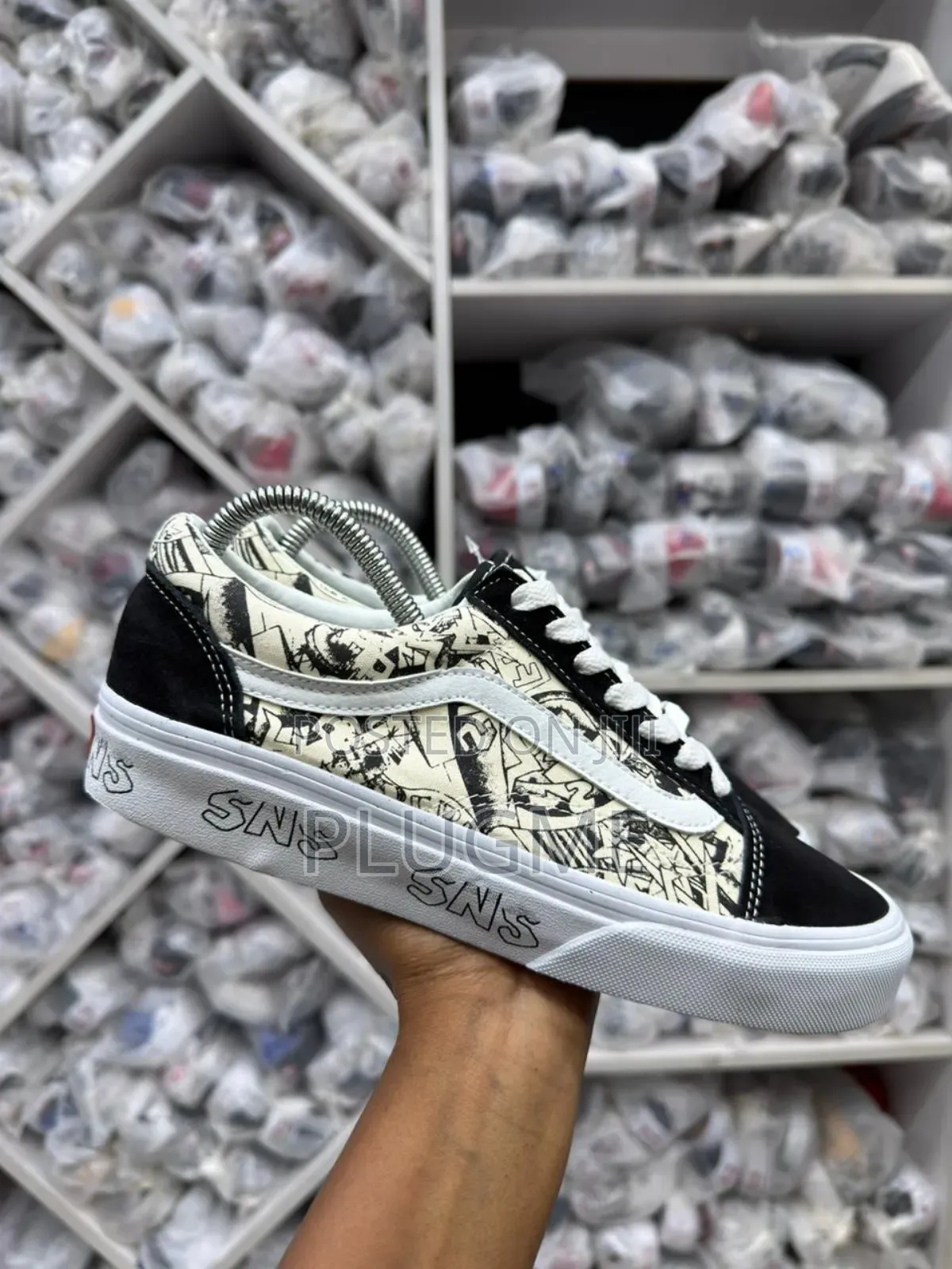 Unisex Multicolor Skater Vans Size 37-45