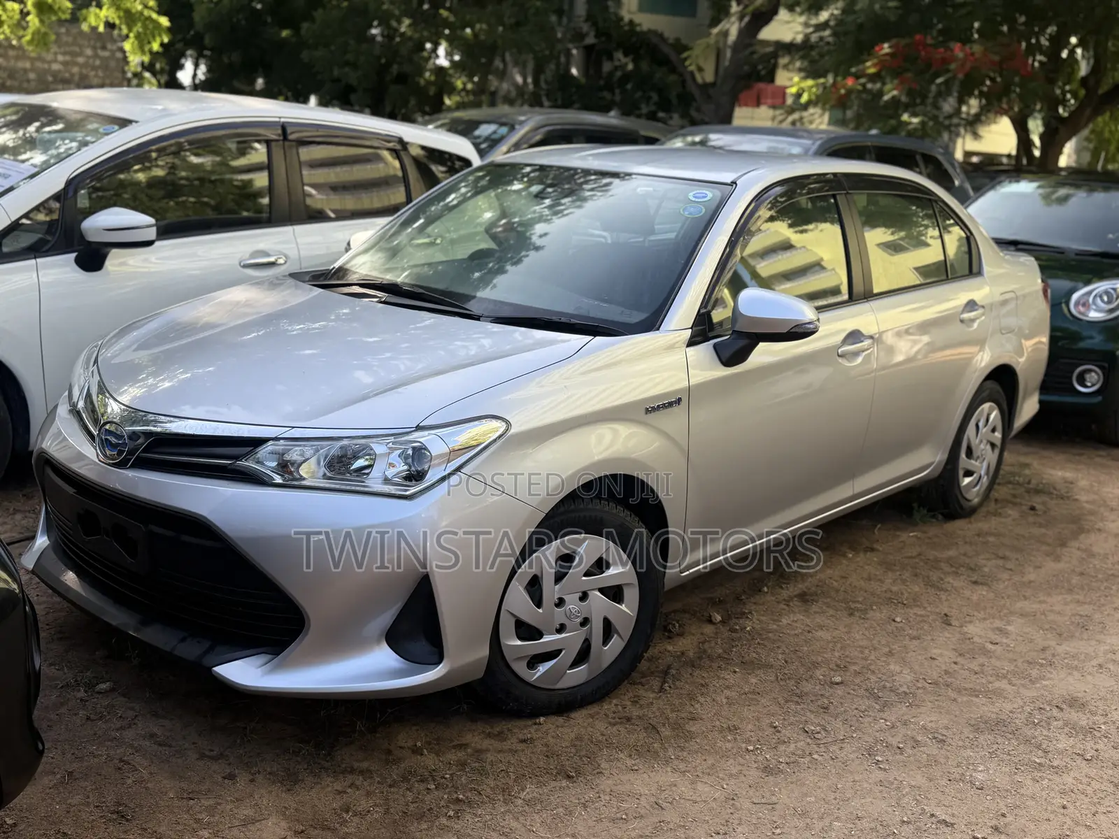 Toyota Axio 1.5 Hybrid G 2WD 2018 Silver