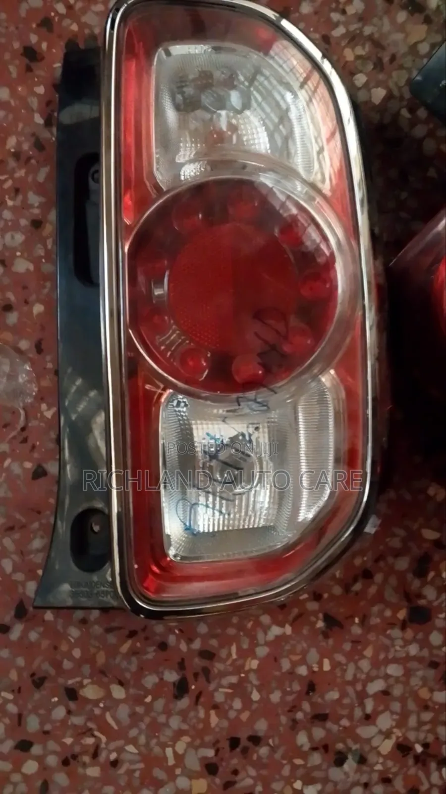 Taillight Hustler