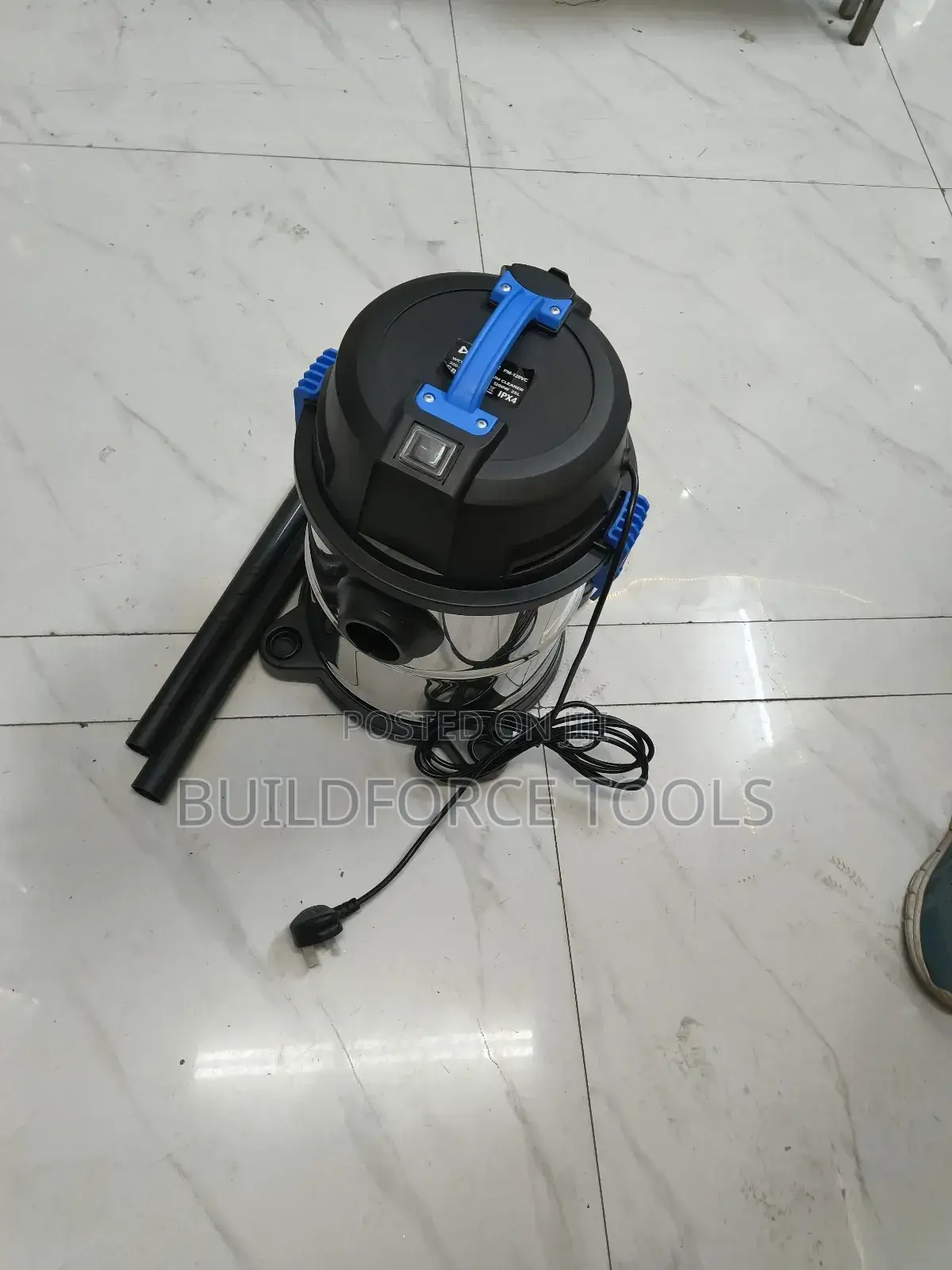 Premier Wet and Dry Vacuum Cleaner 10 Litres
