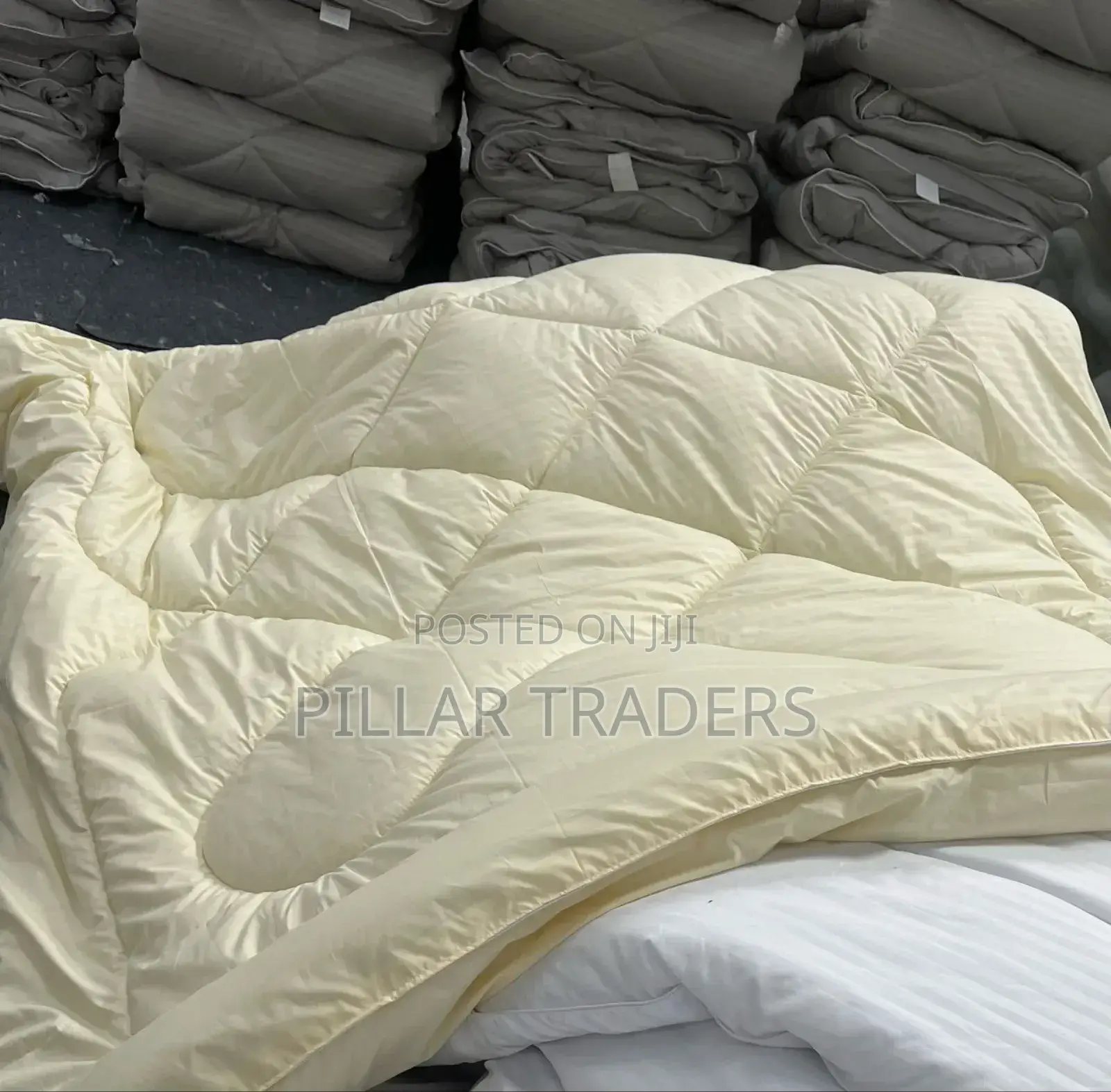 Binded Duvet Set