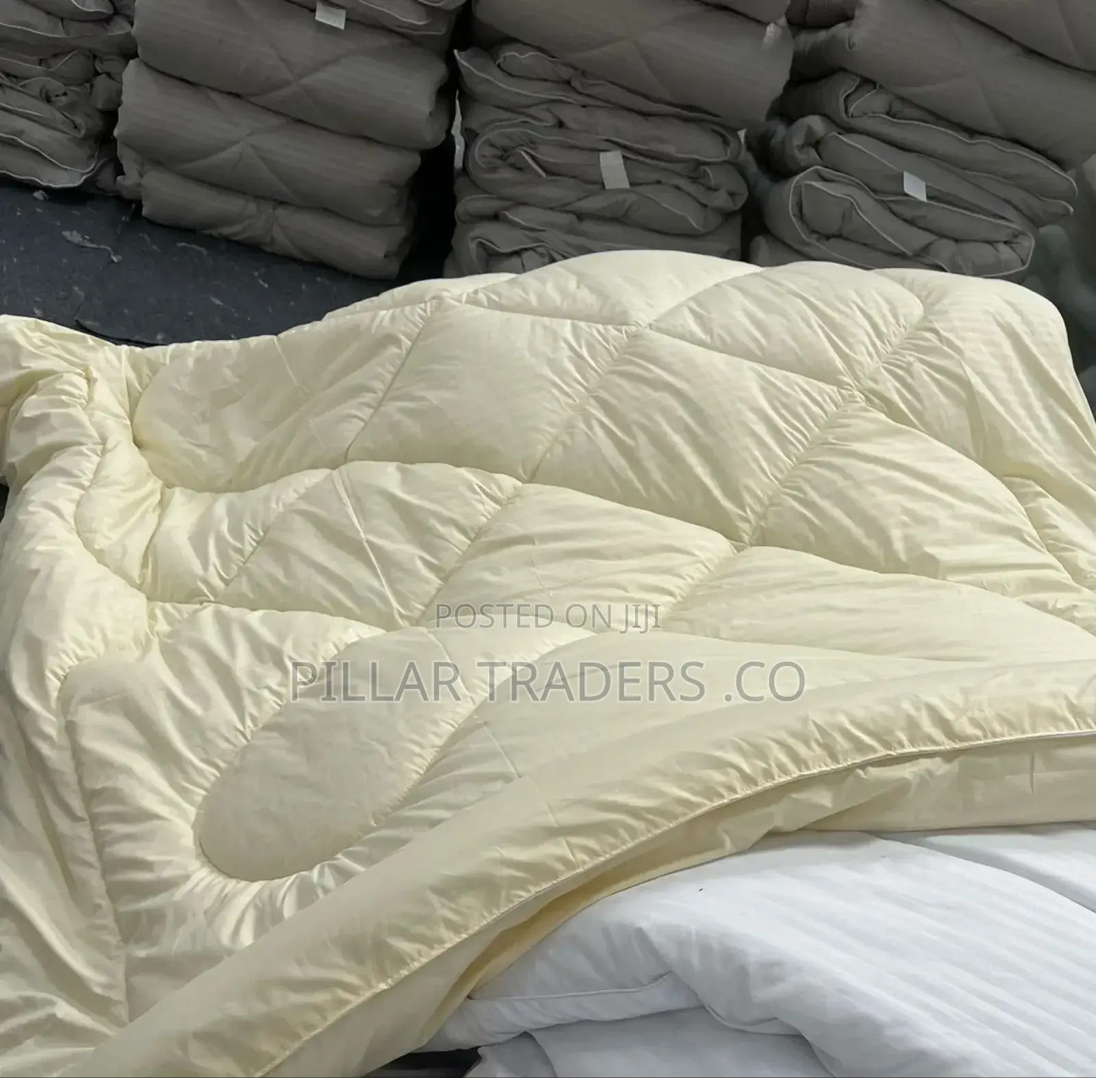 Binded Duvet Set
