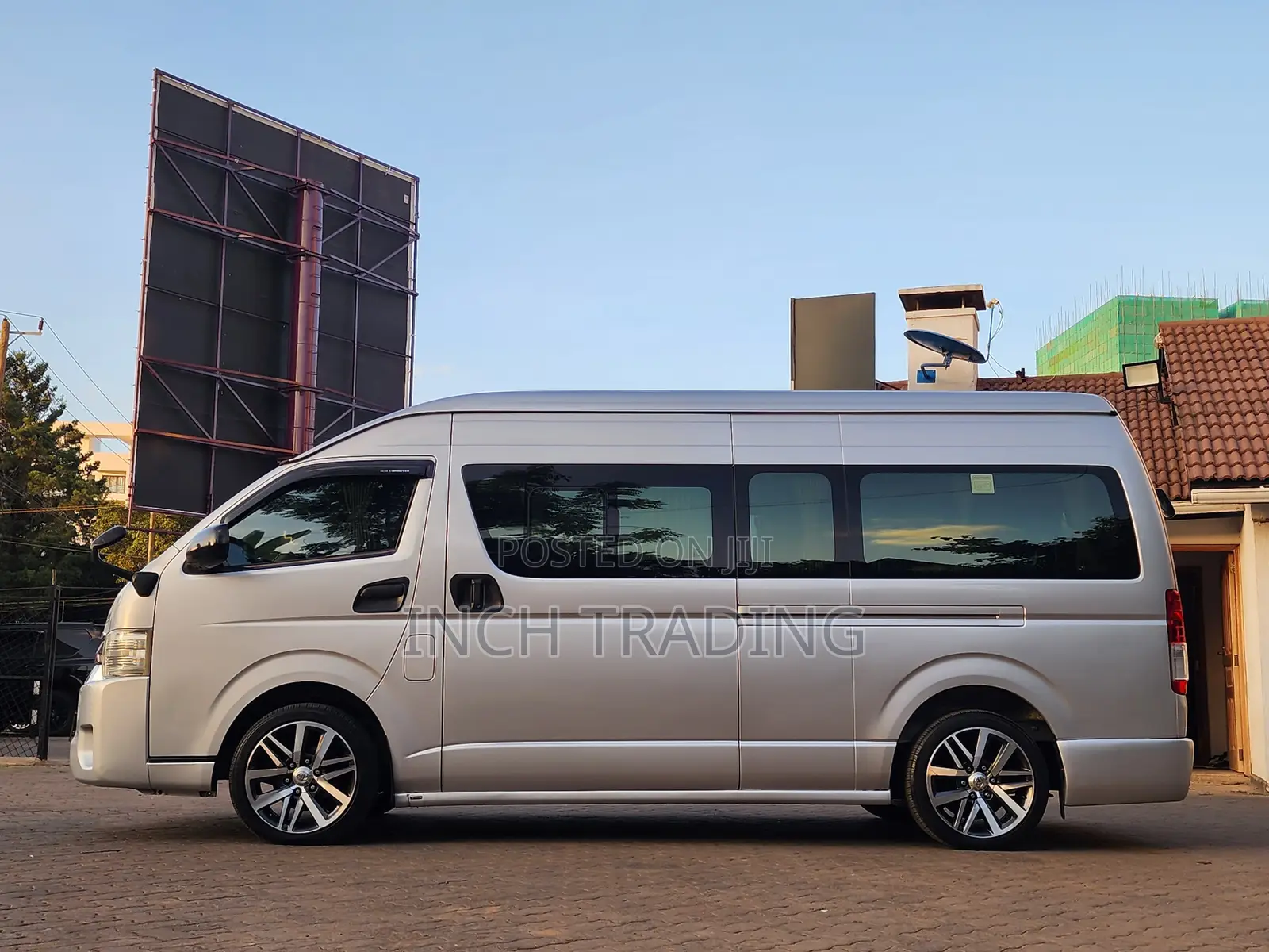 Toyota Grand HiAce 2018 Grey