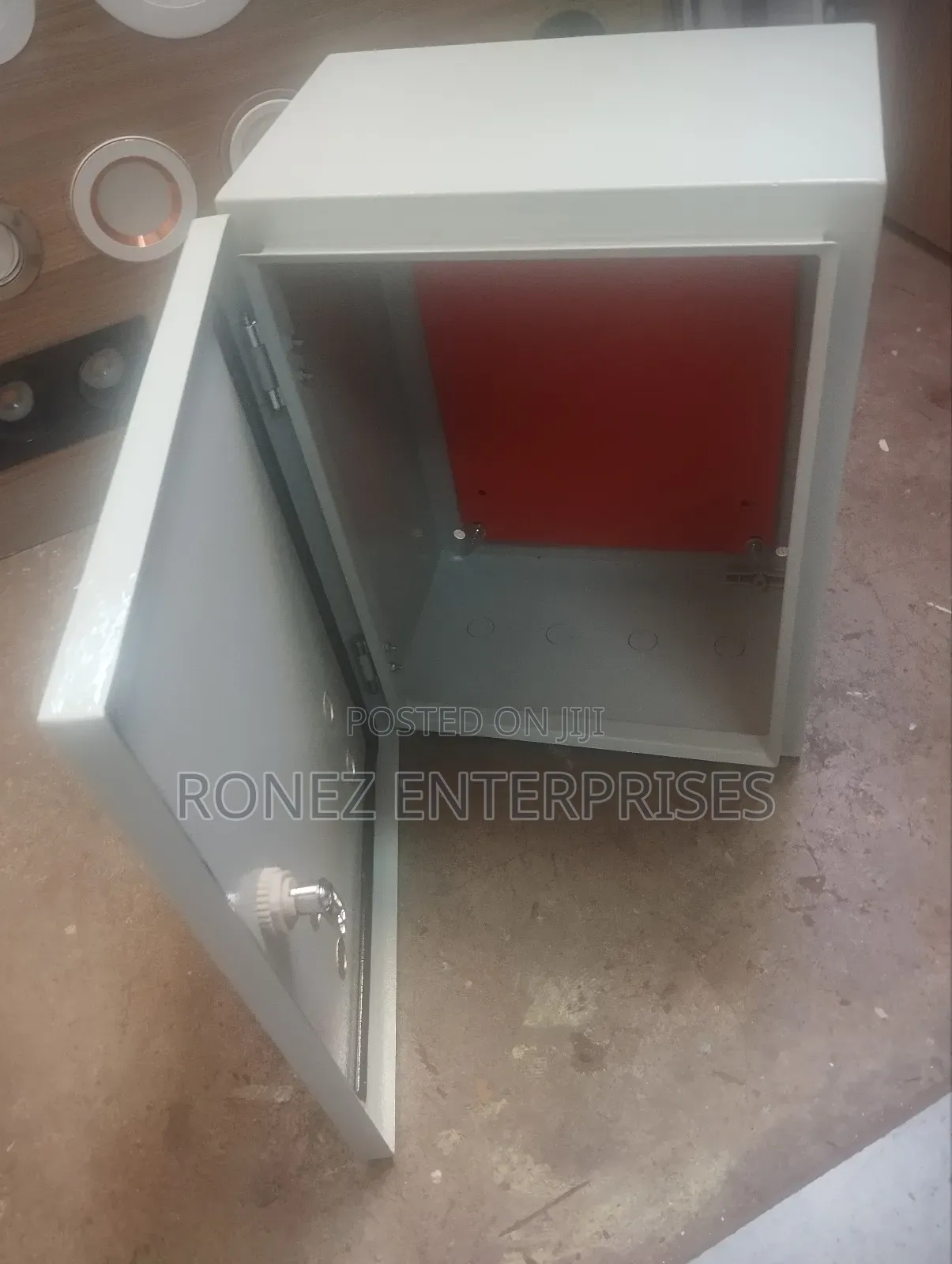 Enclosure 400 by 300 by 200