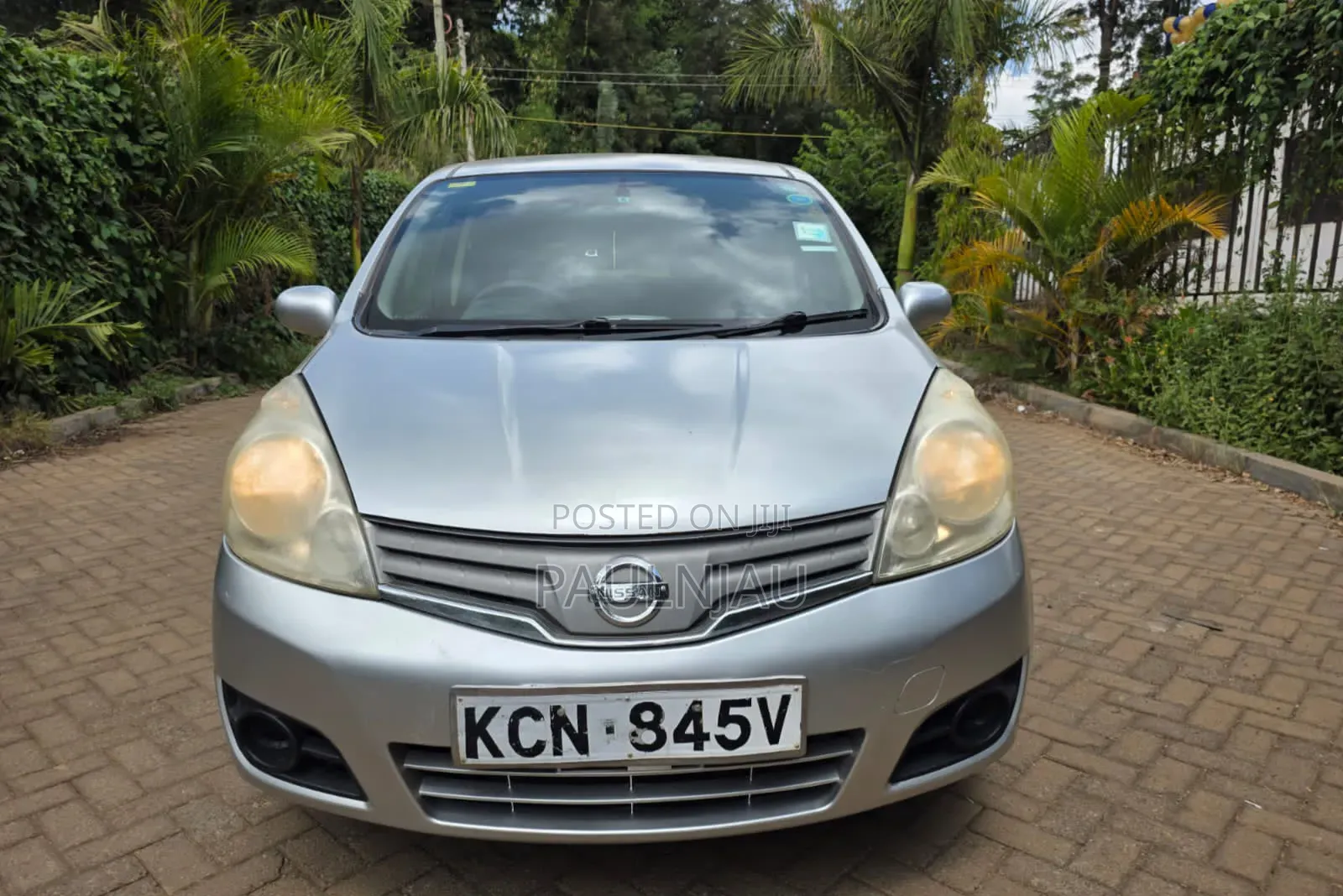 Nissan Note 2010 Gray