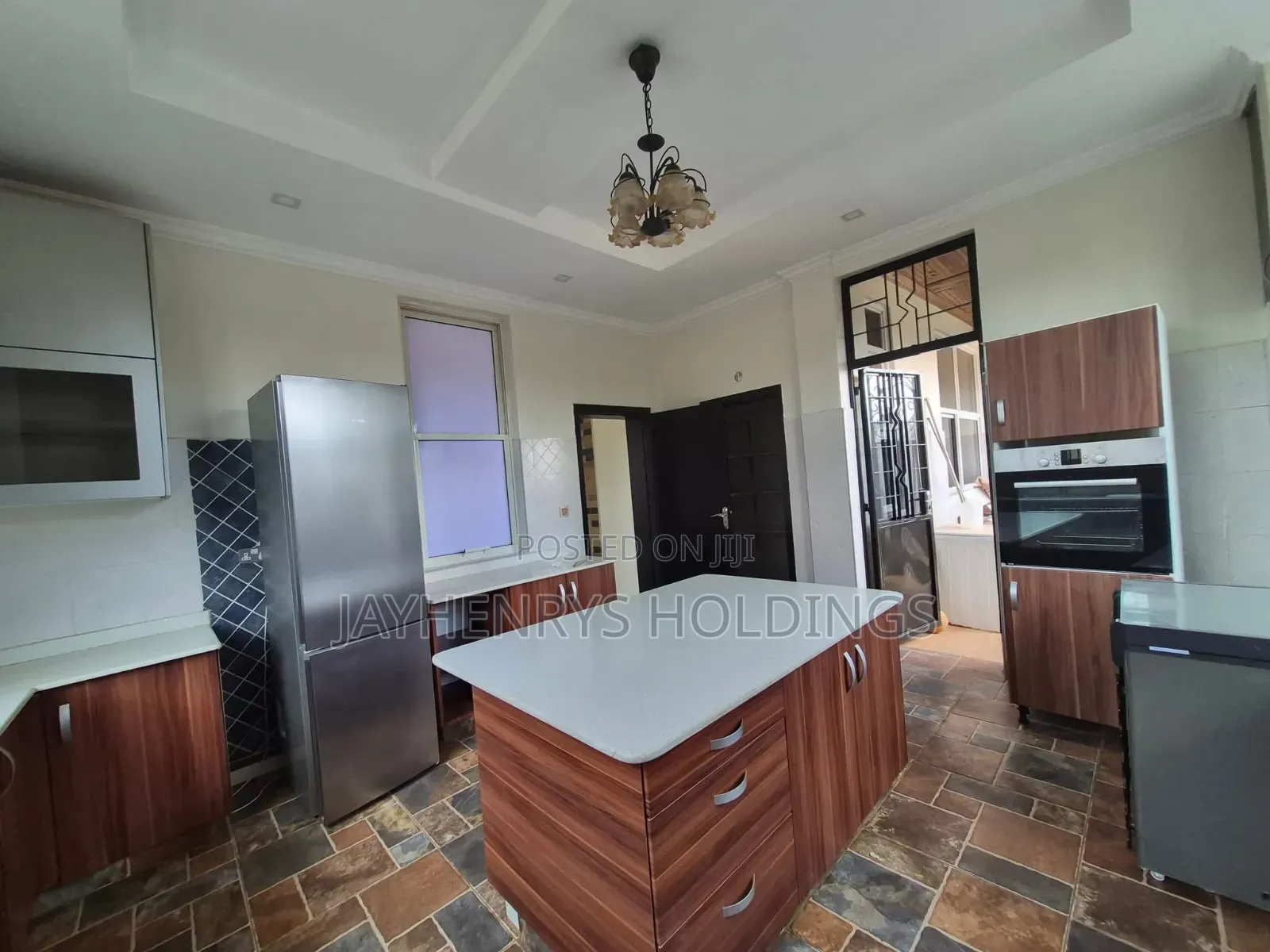 5bdrm House in Ridgeways for rent