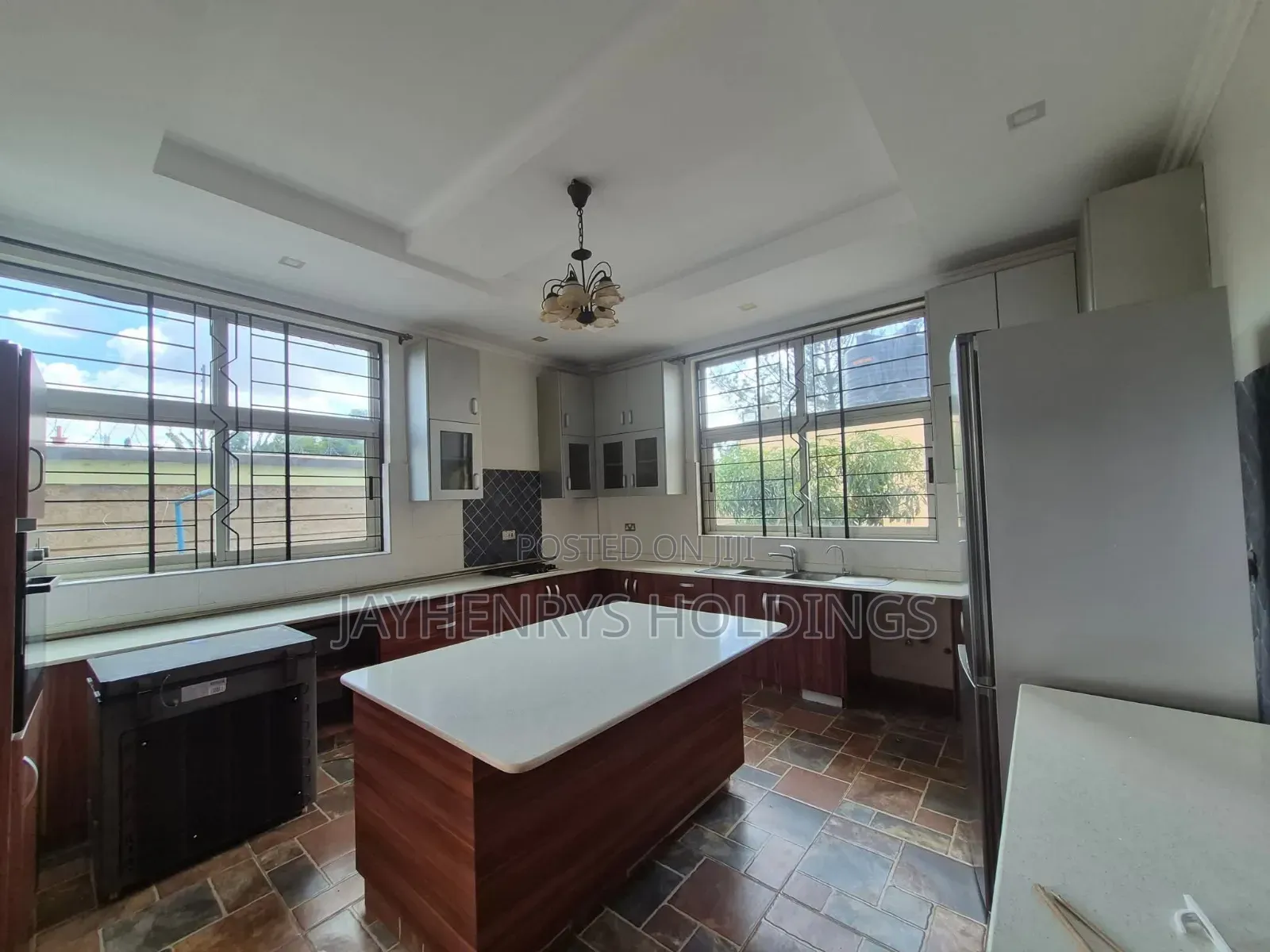 5bdrm House in Ridgeways for rent
