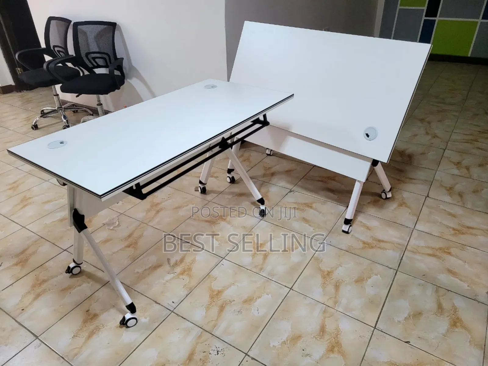 Wheeled Folderable Office Table