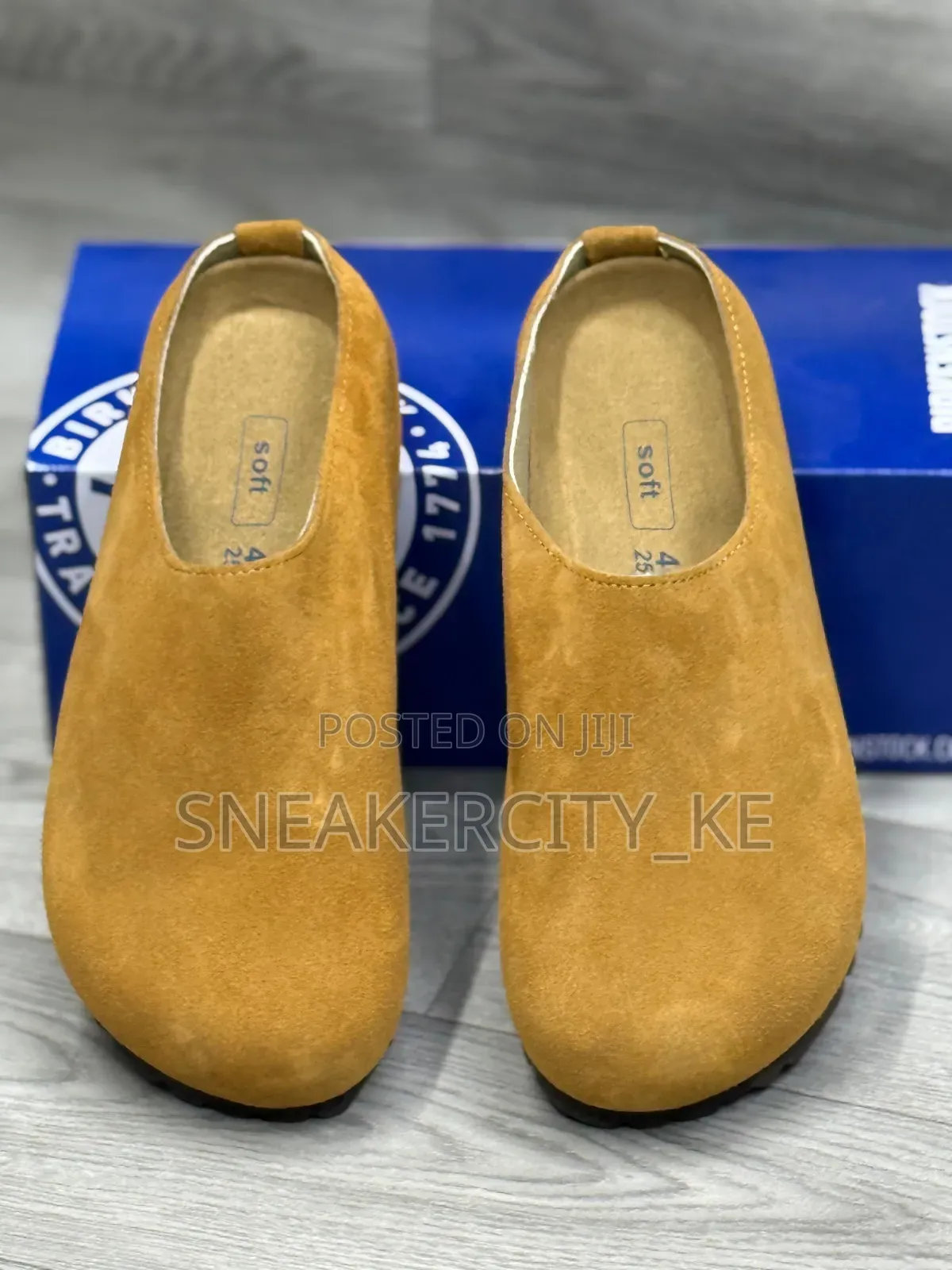 Leather/Suede Clogs