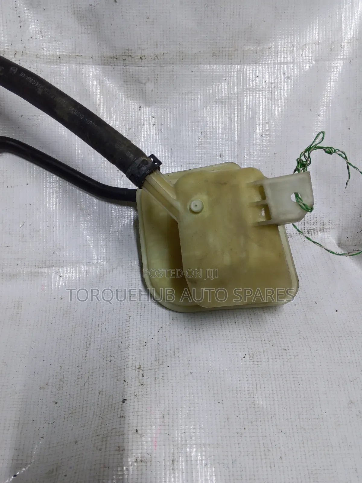 Nissan Dualis,Xtrail Nt31 Coolant Bottle