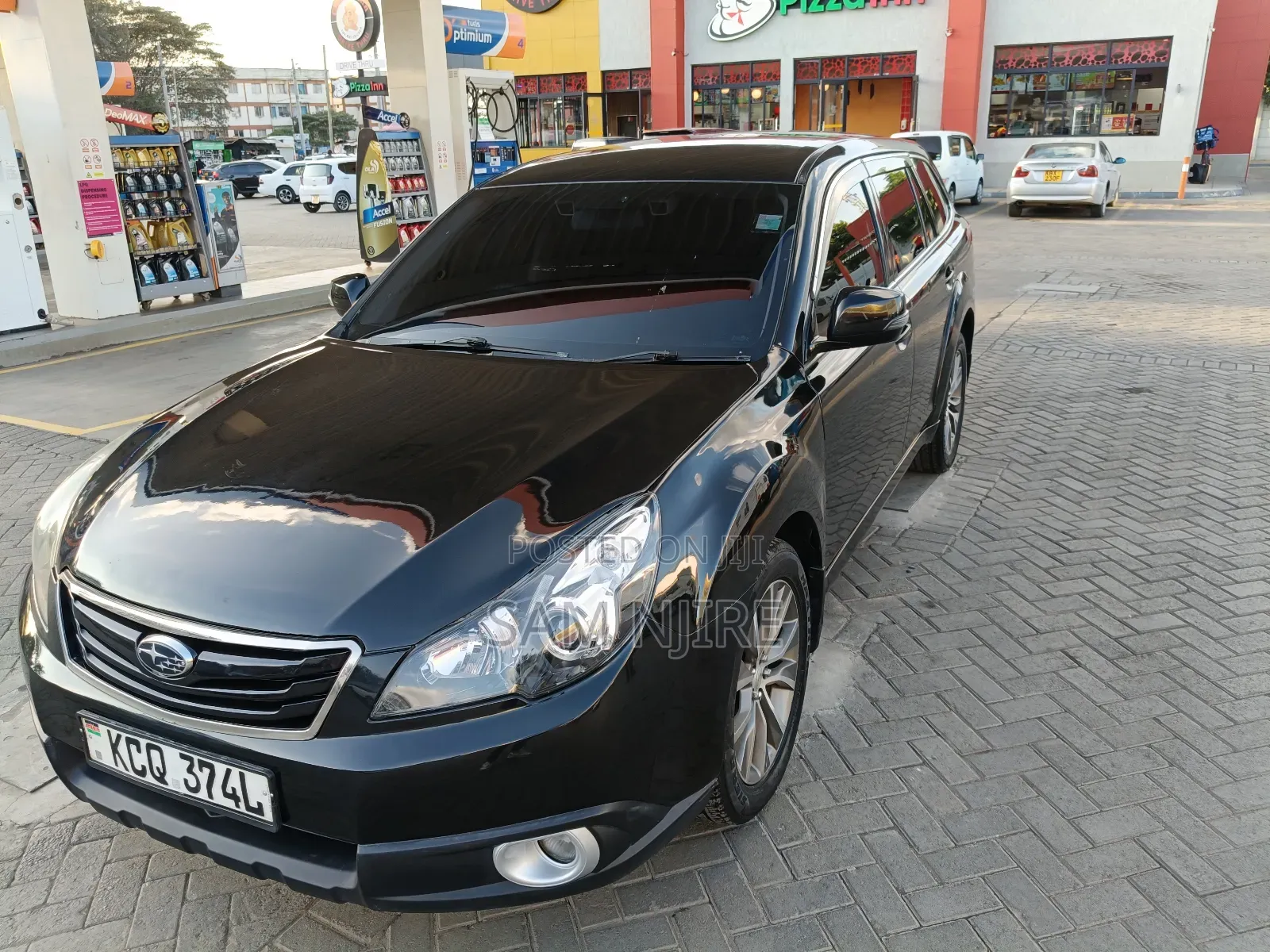 Subaru Outback 2012 Black