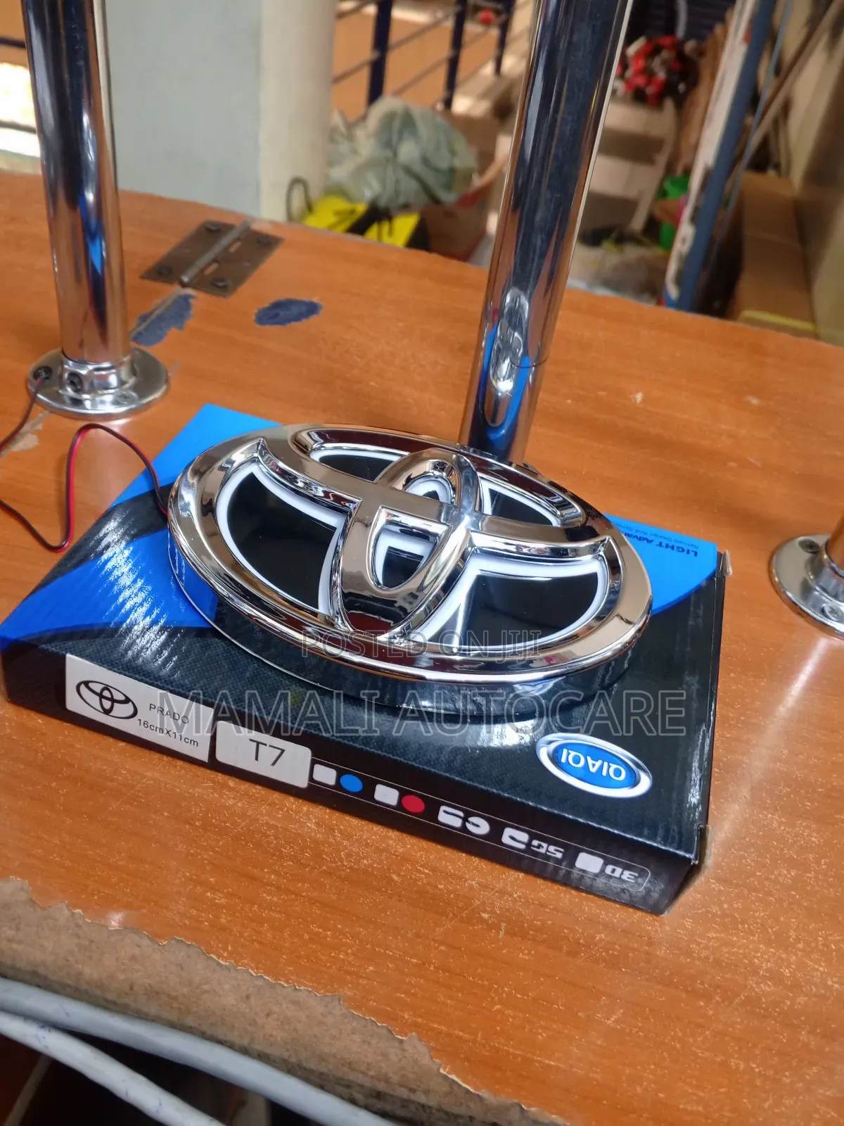 Toyota Led Highlight Emblem – Car Decor