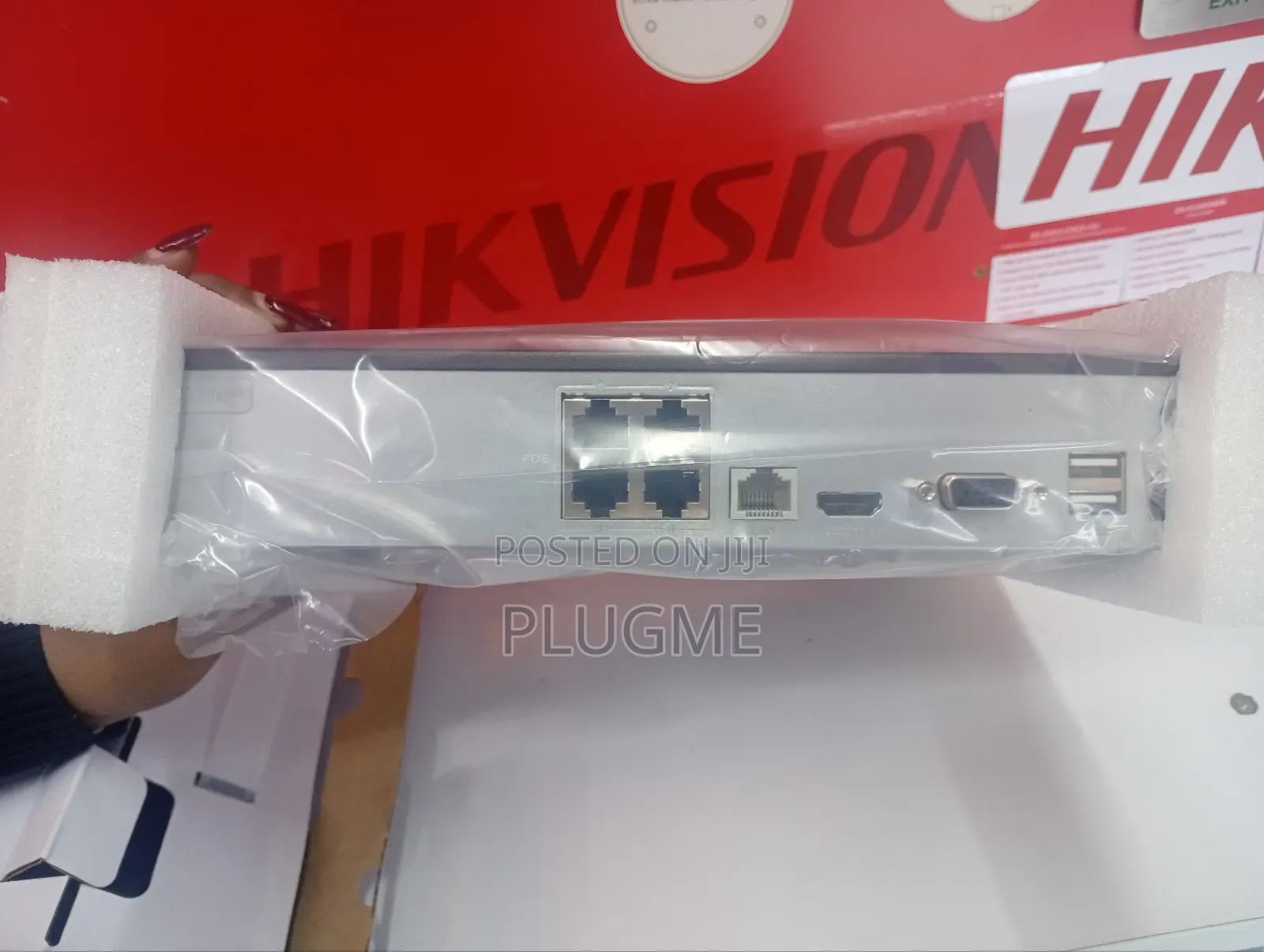 Hik Vision Embedded NVR 4-Channel Ds-7100 Series