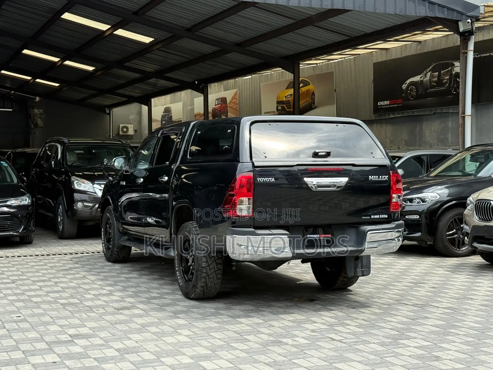 Toyota Hilux 2018 Black