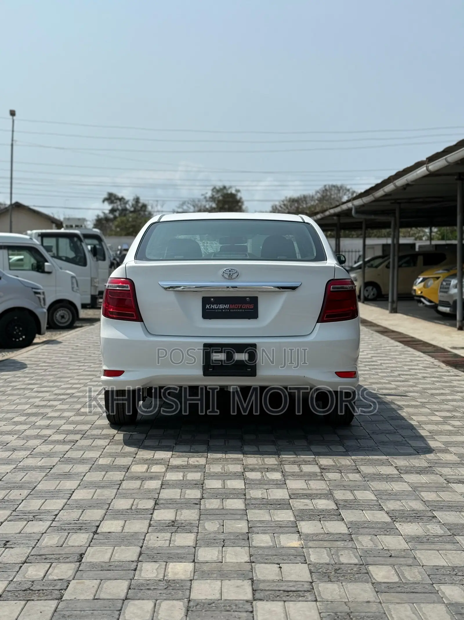 Toyota Axio 2018 Pearl