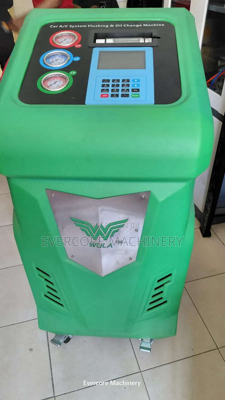 Commercial a/C Flushing and Oil Change Machine.