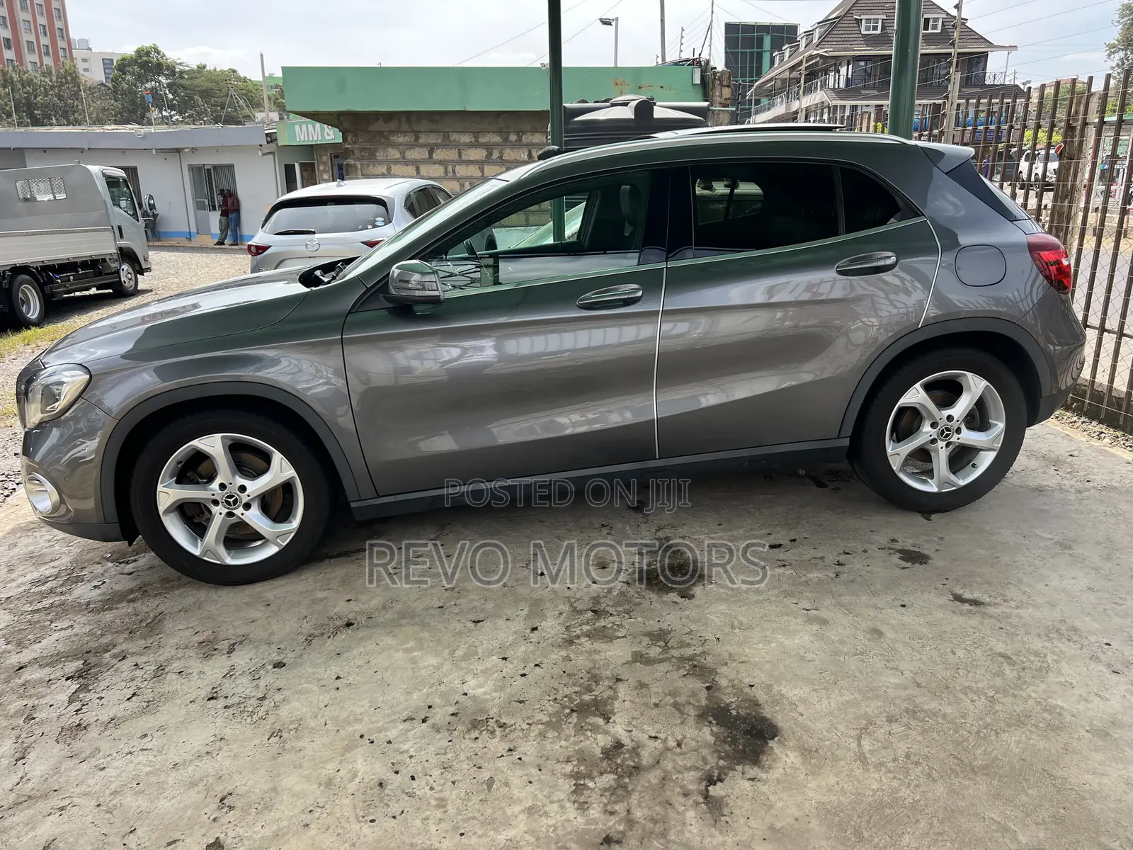 Mercedes-Benz GLA-Class 2019 Gray