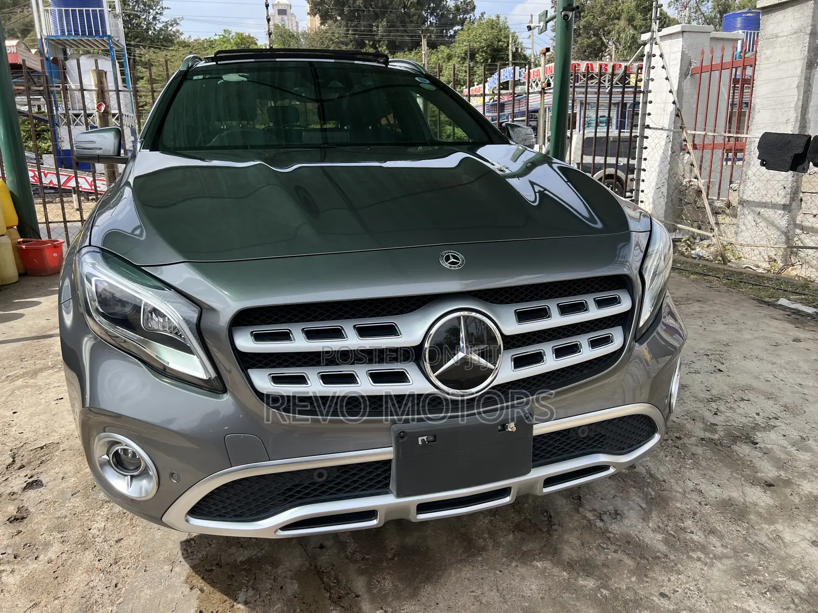 Mercedes-Benz GLA-Class 2019 Gray