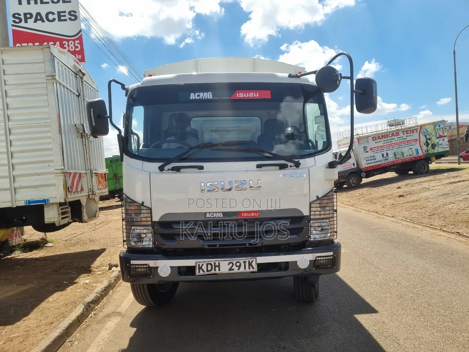 Isuzu FRR Slay Queen