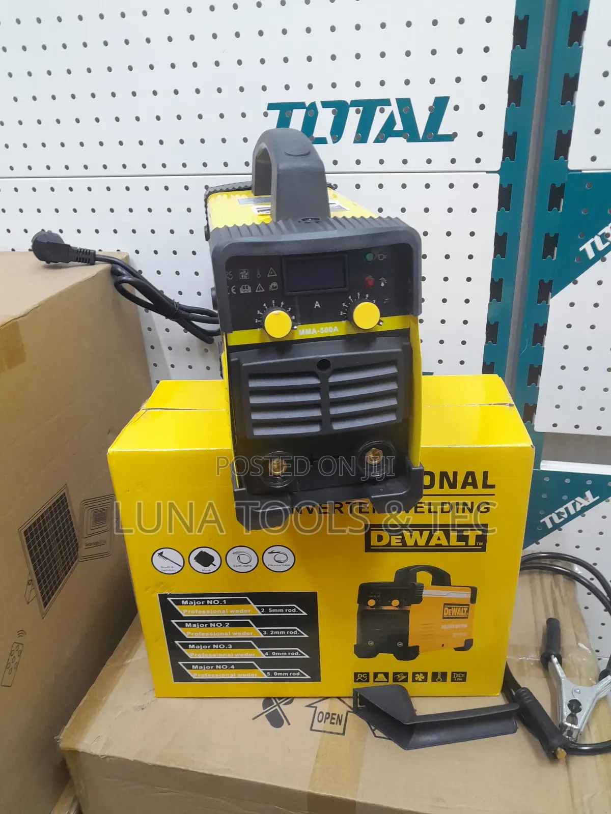Universal 500a Dewalt Welding Machine
