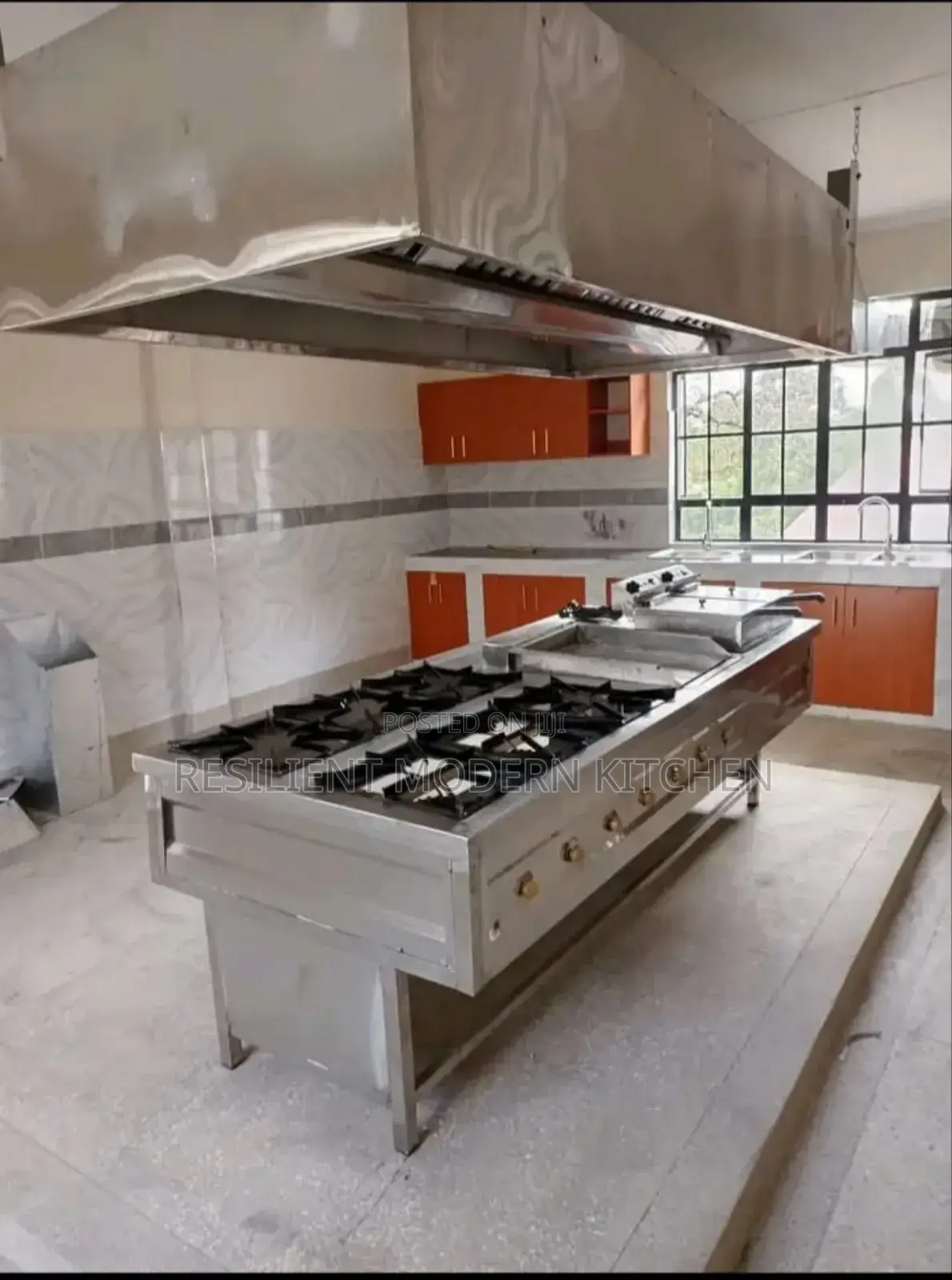 Commercial Kitchen Setup Combined Cooking Range