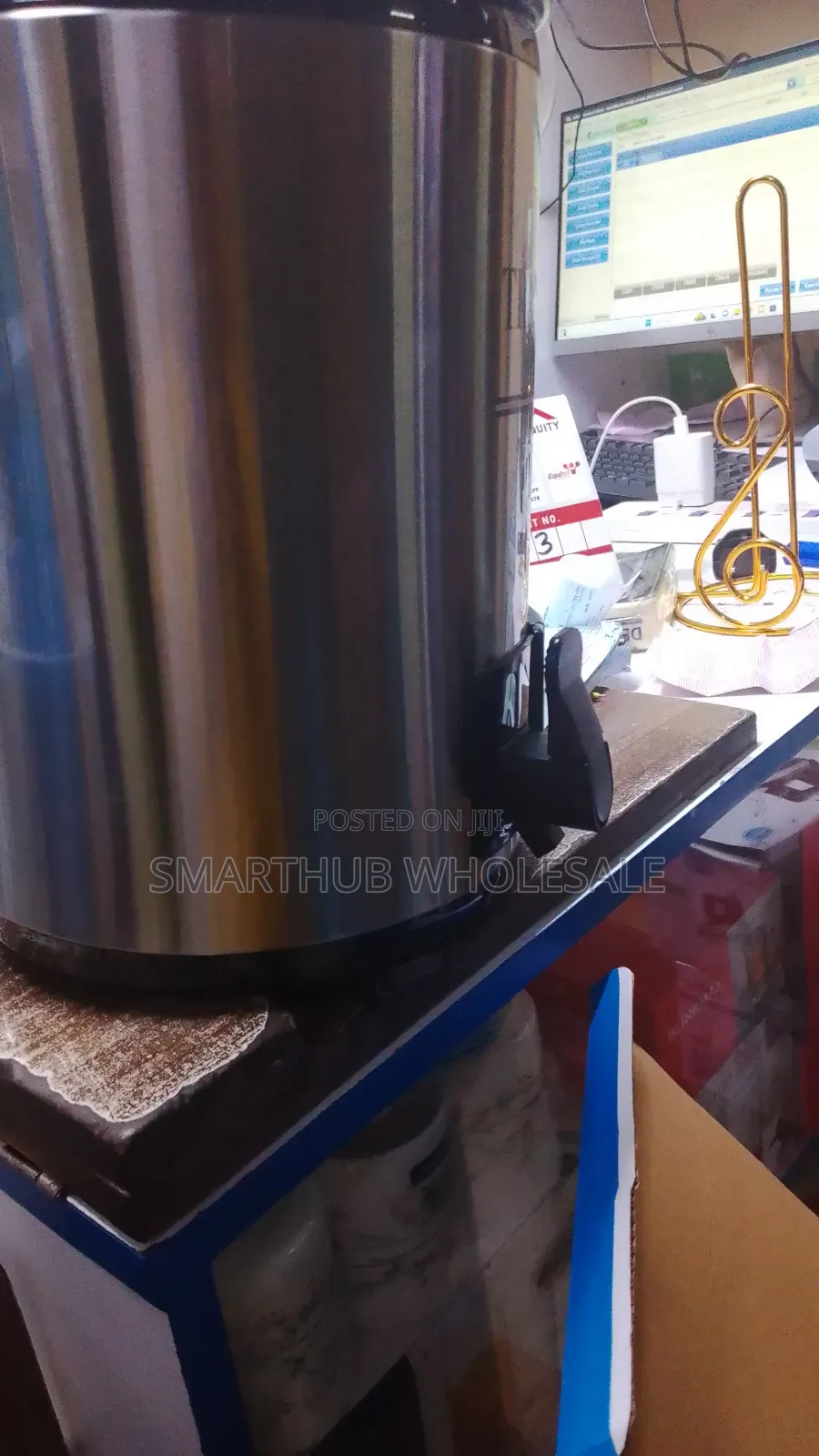 Brand New 9.5 Litres Flask