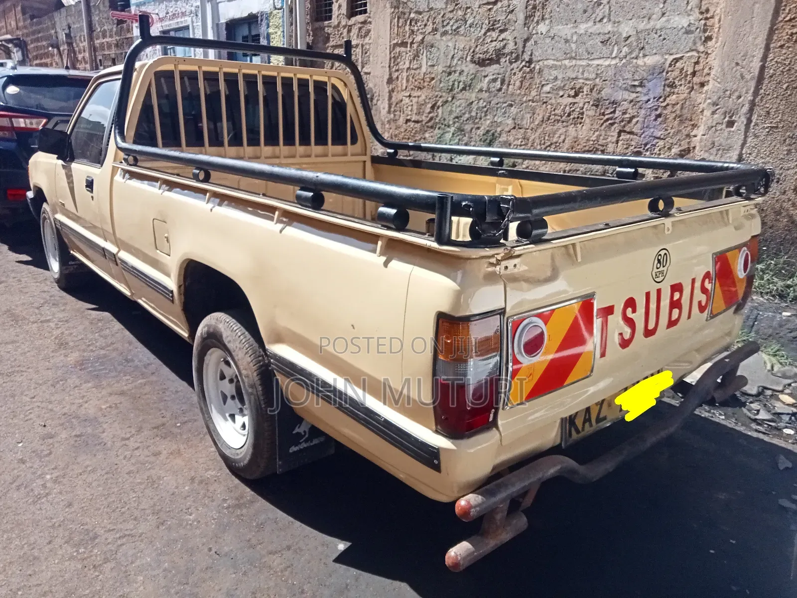 Mitsubishi L200 2001 Yellow
