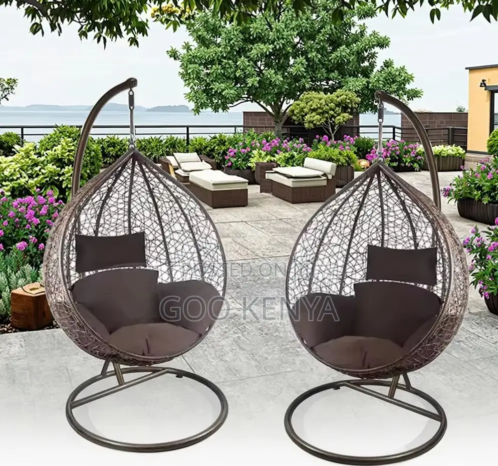 Home Chair;Luxury Modern Round Table:Artistic Design For Small Spaces