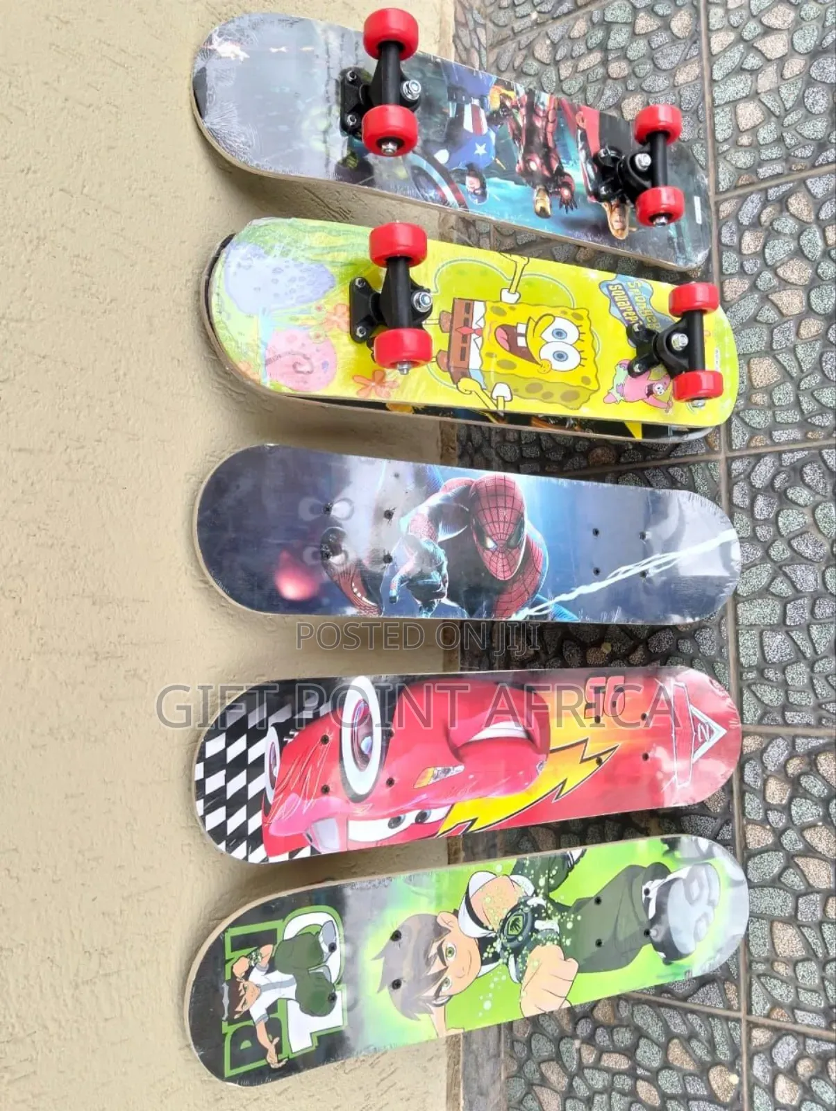 Cartoon Themed Skateboard With Rubber Wheels For Kids