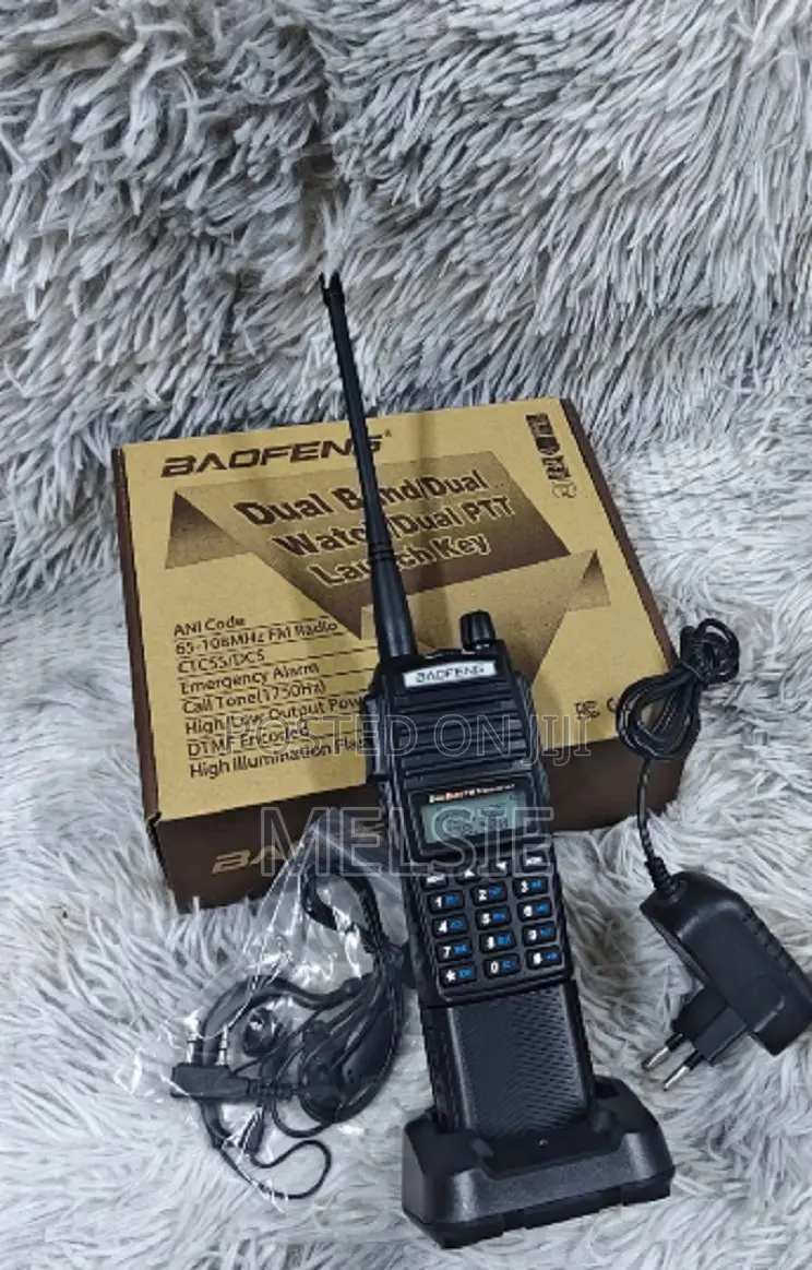 Walkie Talkie Two-Way Radio Transceiver Baofeng Uv-82 8 Watt