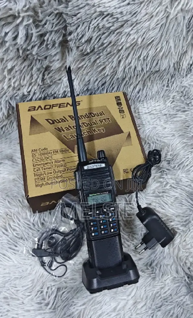 Handheld Dual-Band Professional Baofeng Uv-82 Dual-Band Two-Way Radio