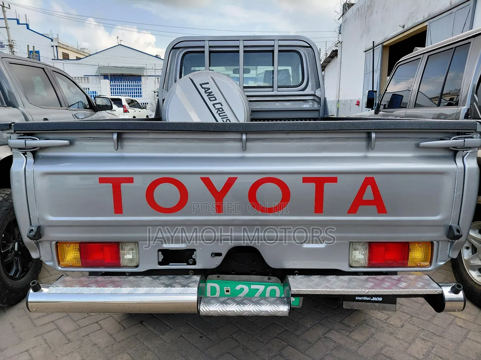 Toyota Land Cruiser 2021 Silver