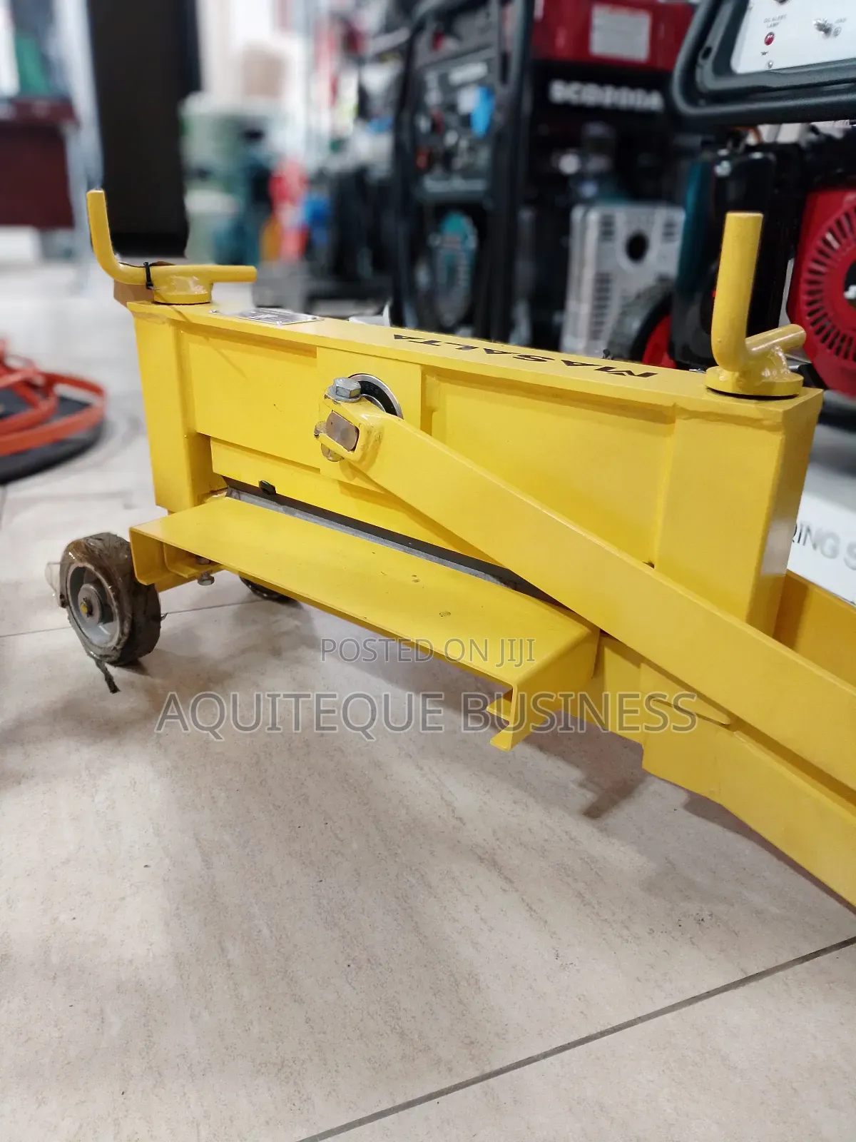 Cabro Cutter. Masalta Beand