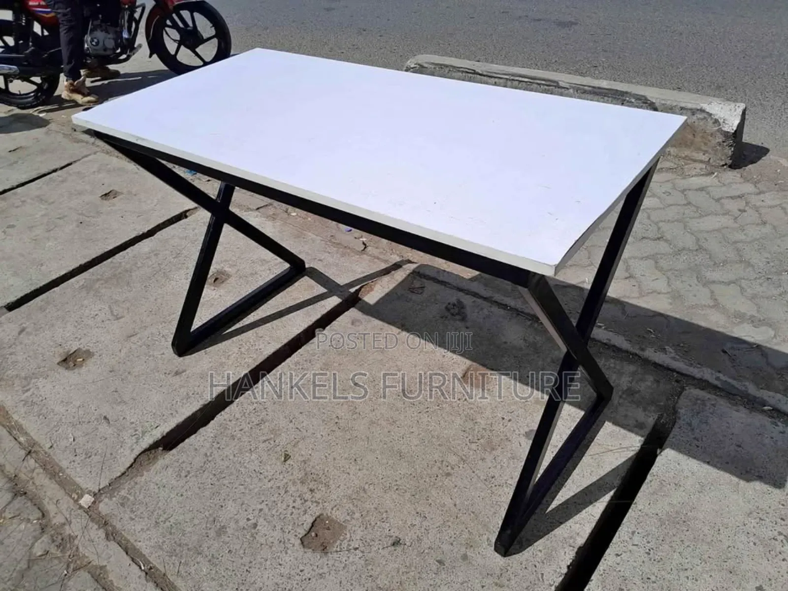 New Metallic Office Desk – Strong Modern