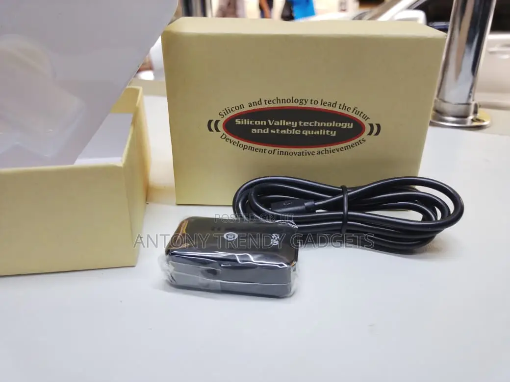 Gf-21 Magnetic Gps Tracker With Live Tracking & Remote Voice Control